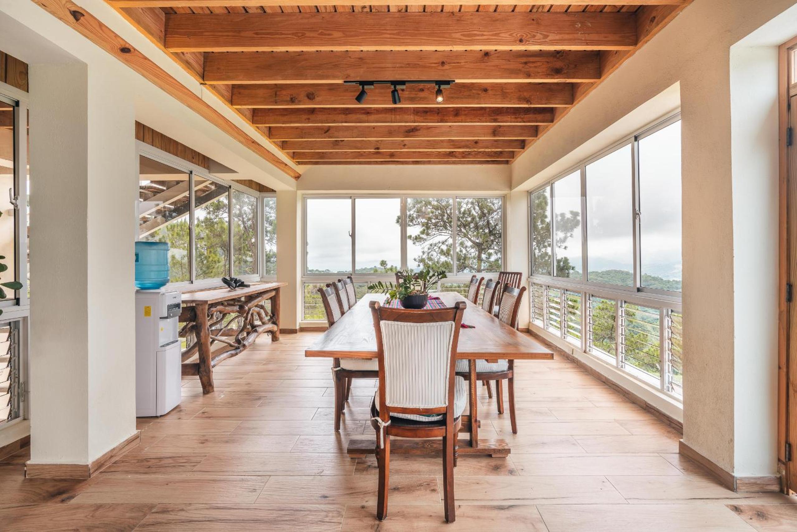 Majestic villa with stunning views in Jarabacoa