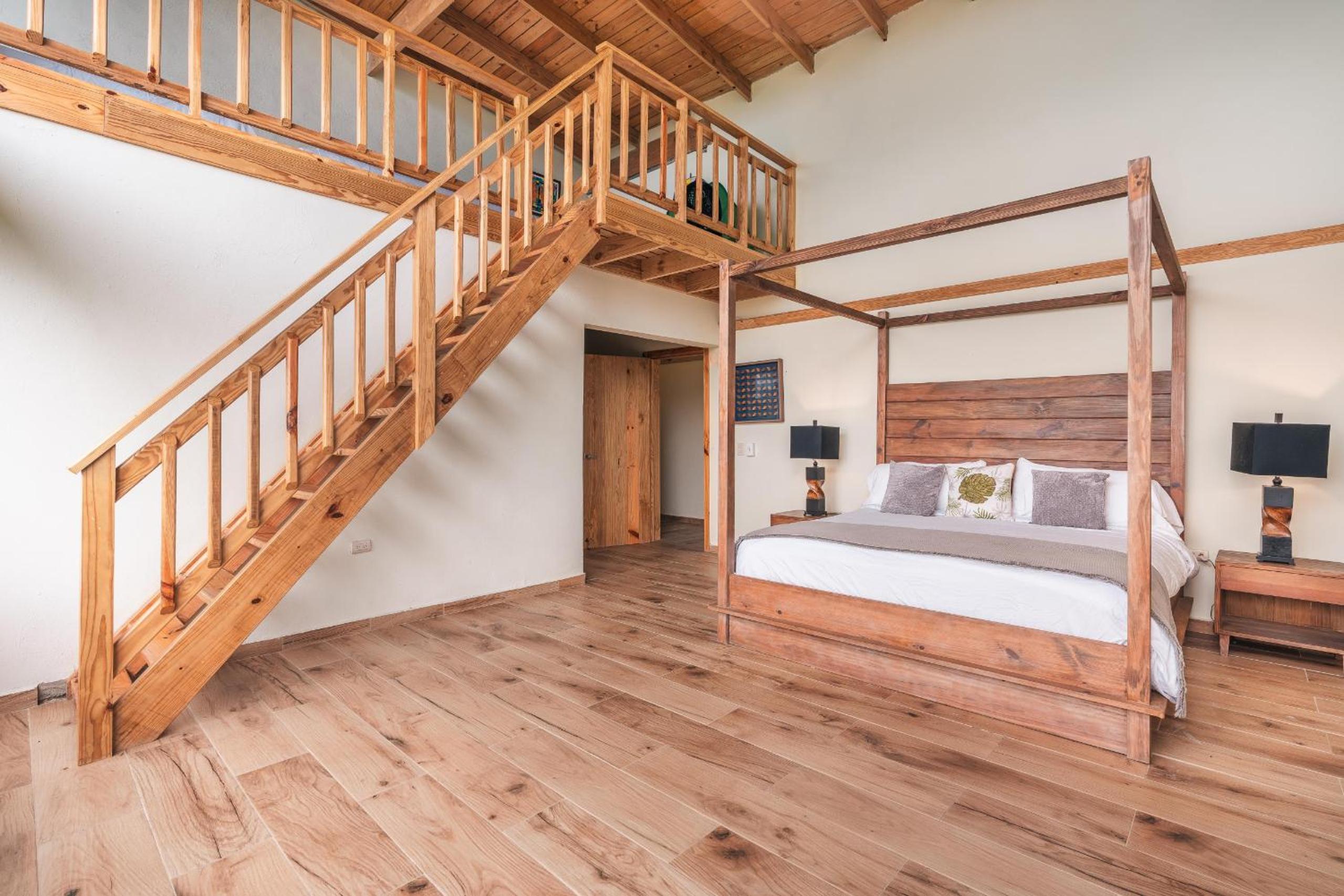 Majestic villa with stunning views in Jarabacoa