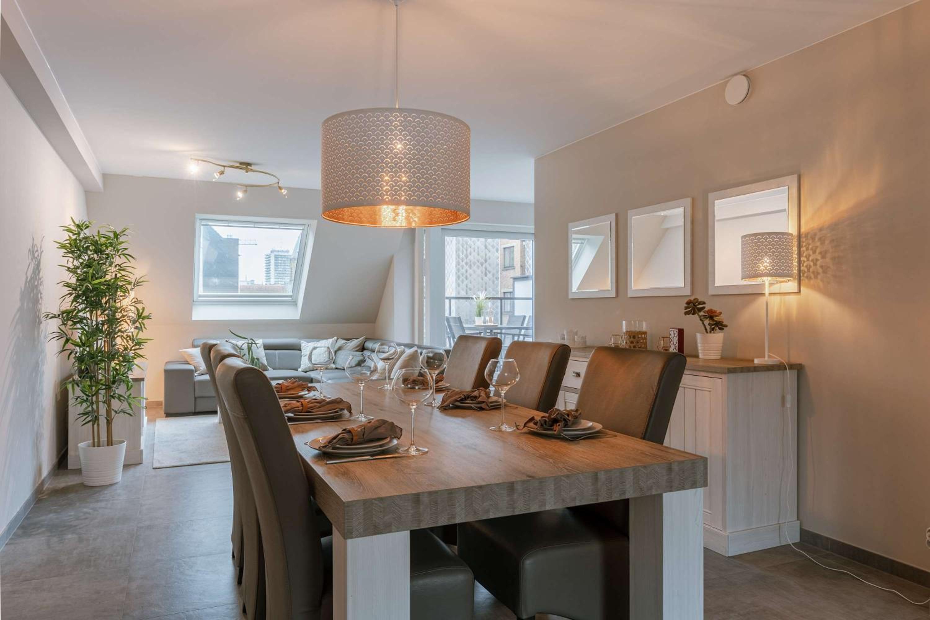 Huswell - Spacious 3-bedroom apartment in Oostende