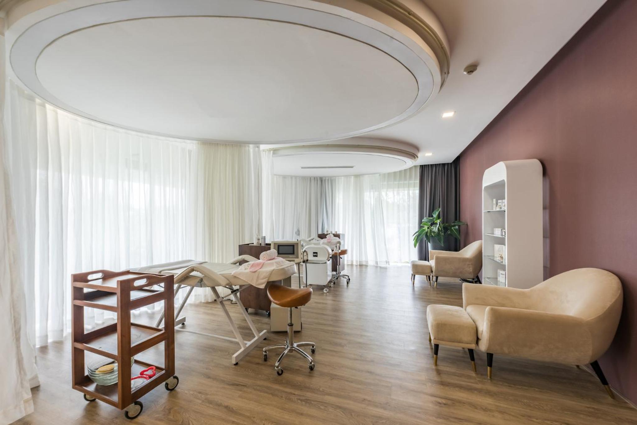 Flamingo Dai Lai Resort Managed by Flamingo Hotels & Resorts
