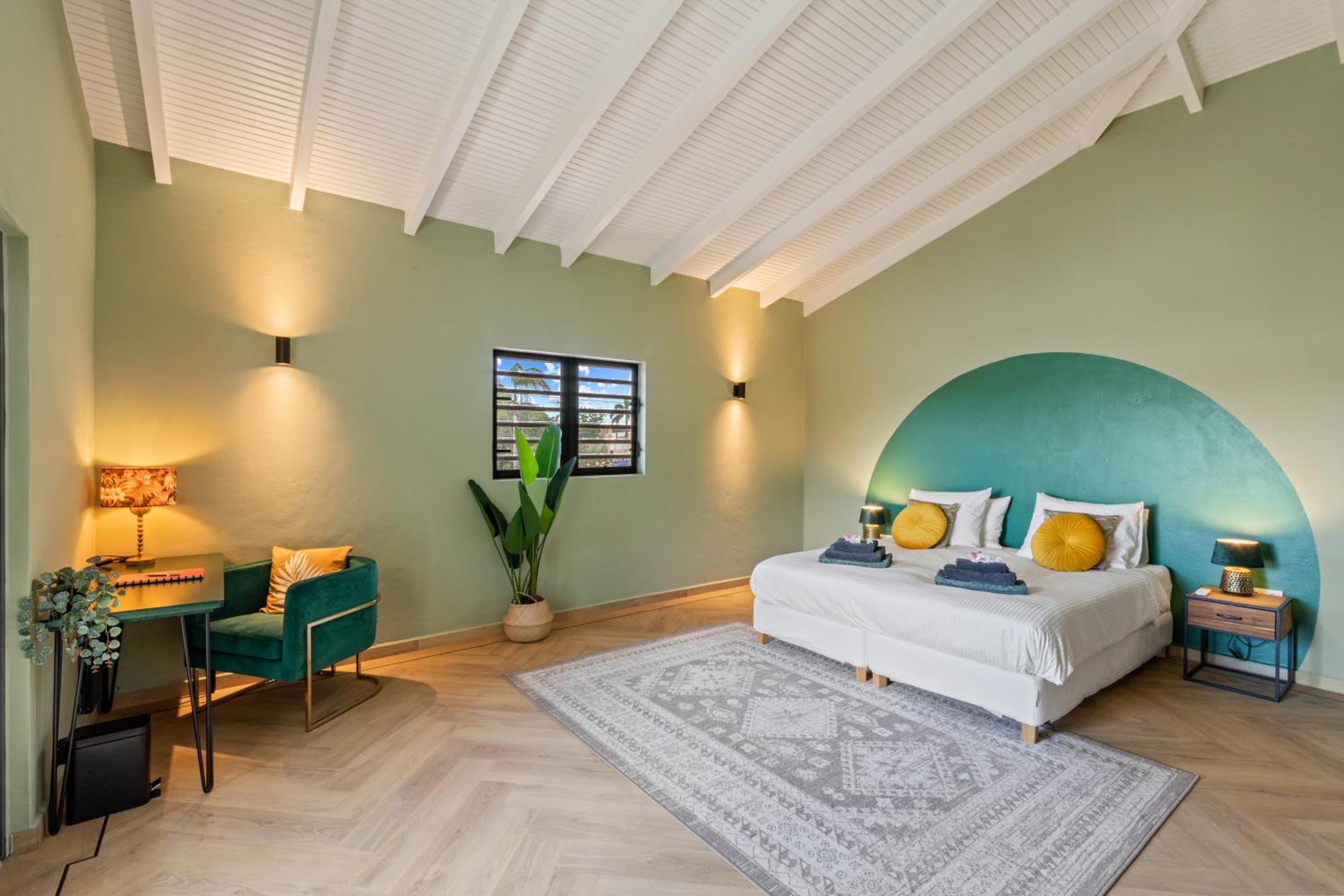 La Casa Blanca Curaçao