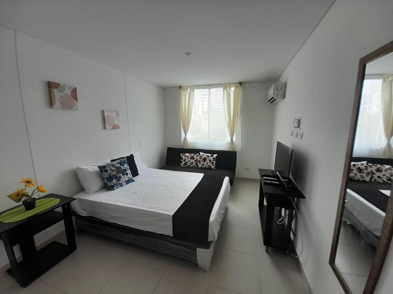 Apartamento en El Rodadero con piscina y jacuzzi