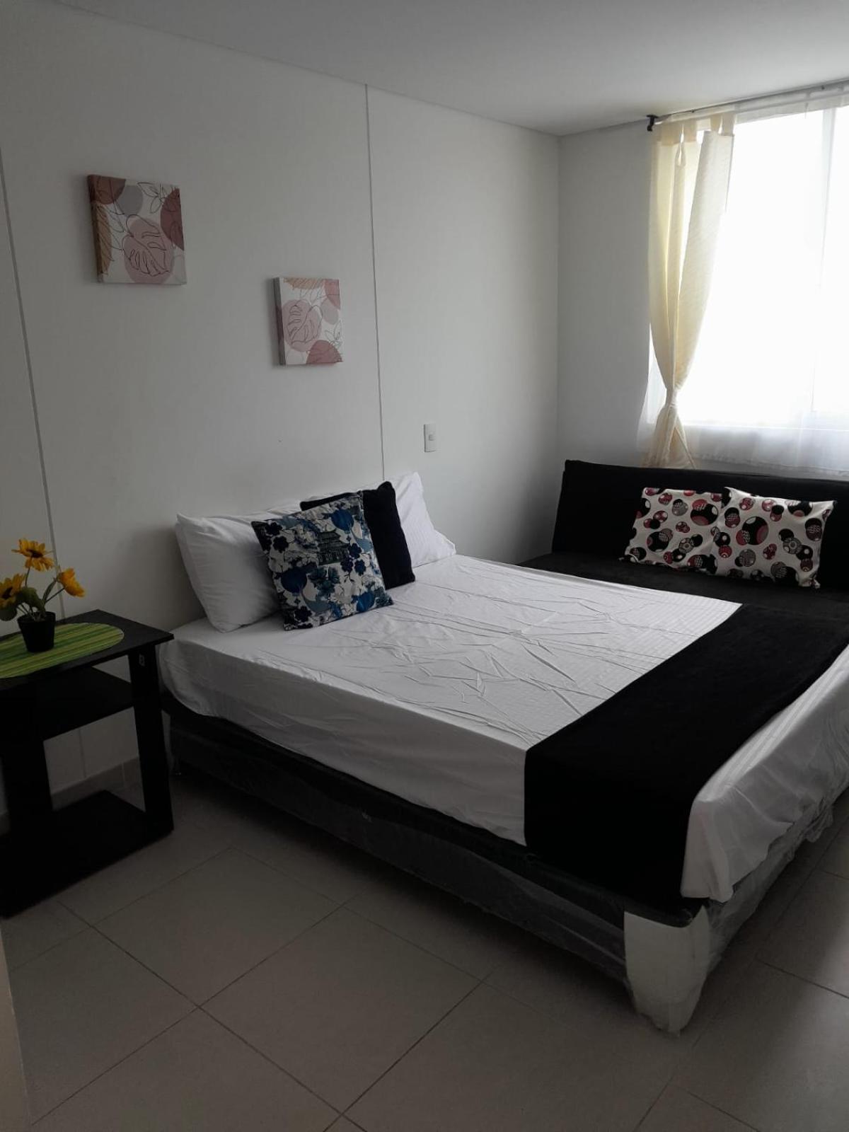 Apartamento en El Rodadero con piscina y jacuzzi