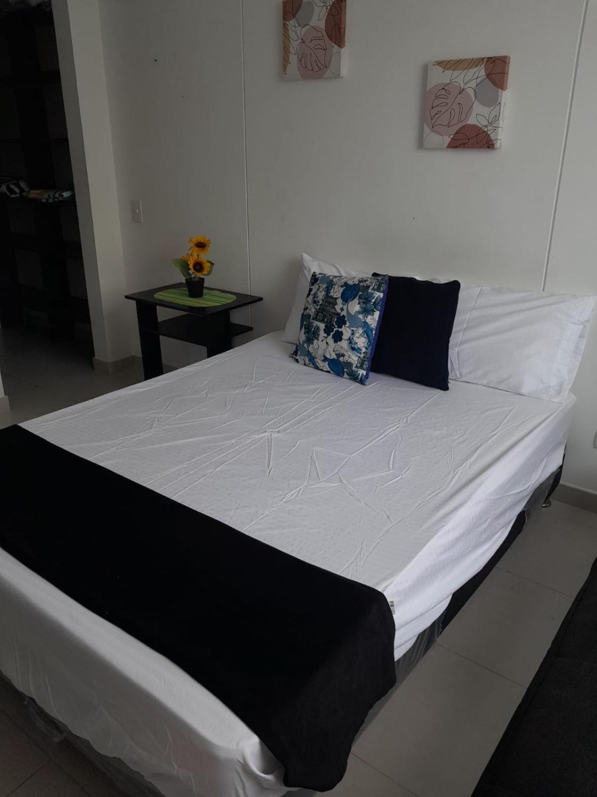 Apartamento en El Rodadero con piscina y jacuzzi