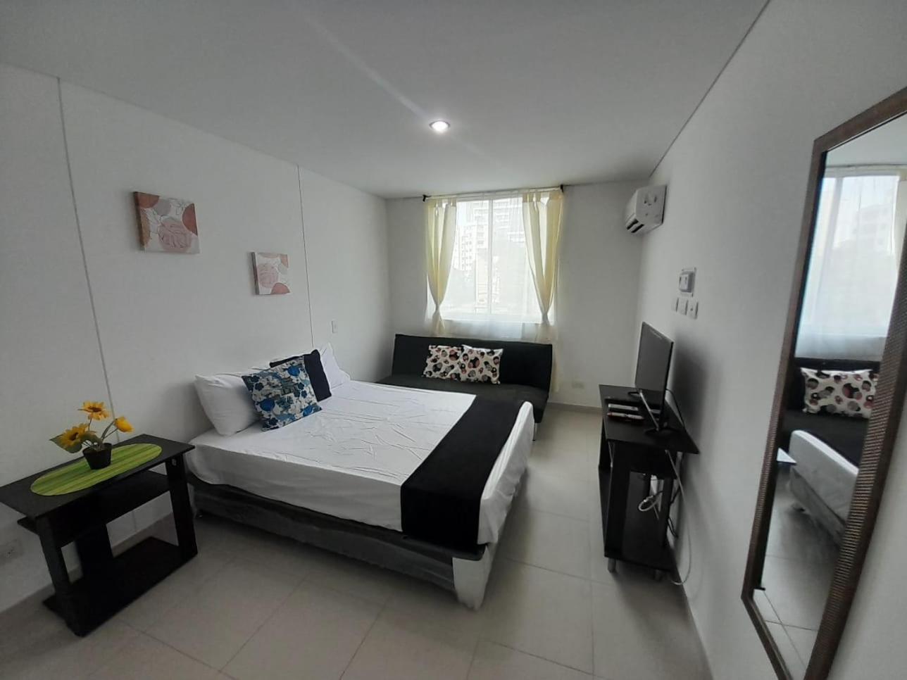Apartamento en El Rodadero con piscina y jacuzzi