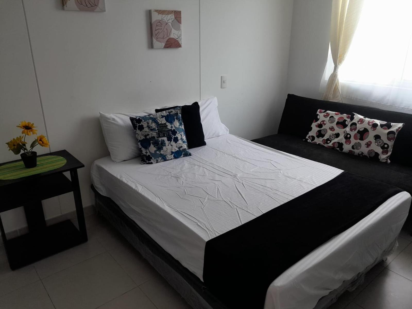 Apartamento en El Rodadero con piscina y jacuzzi