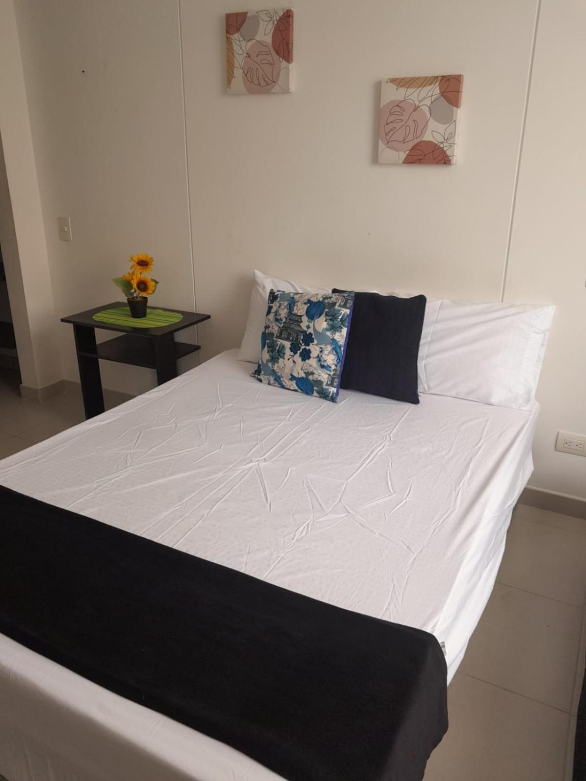 Apartamento en El Rodadero con piscina y jacuzzi