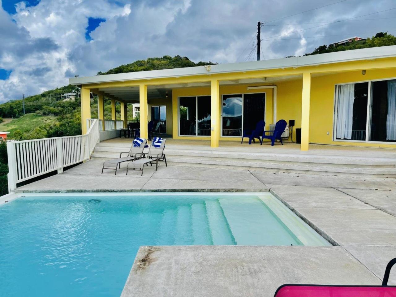Bougainvilla Making Memories in Paradise awaits you view 3