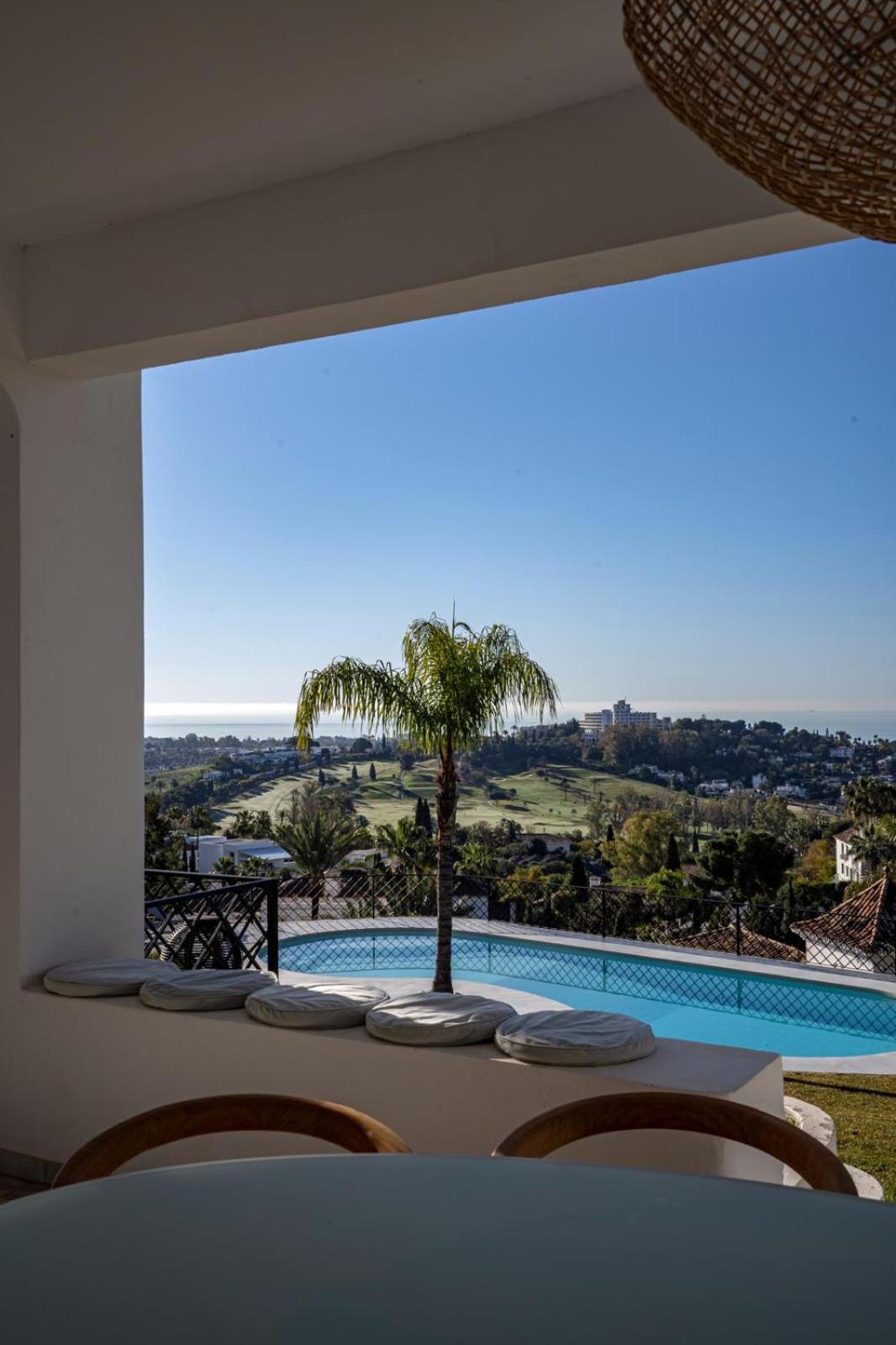 Villa de Luxe avec Vue Époustouflante