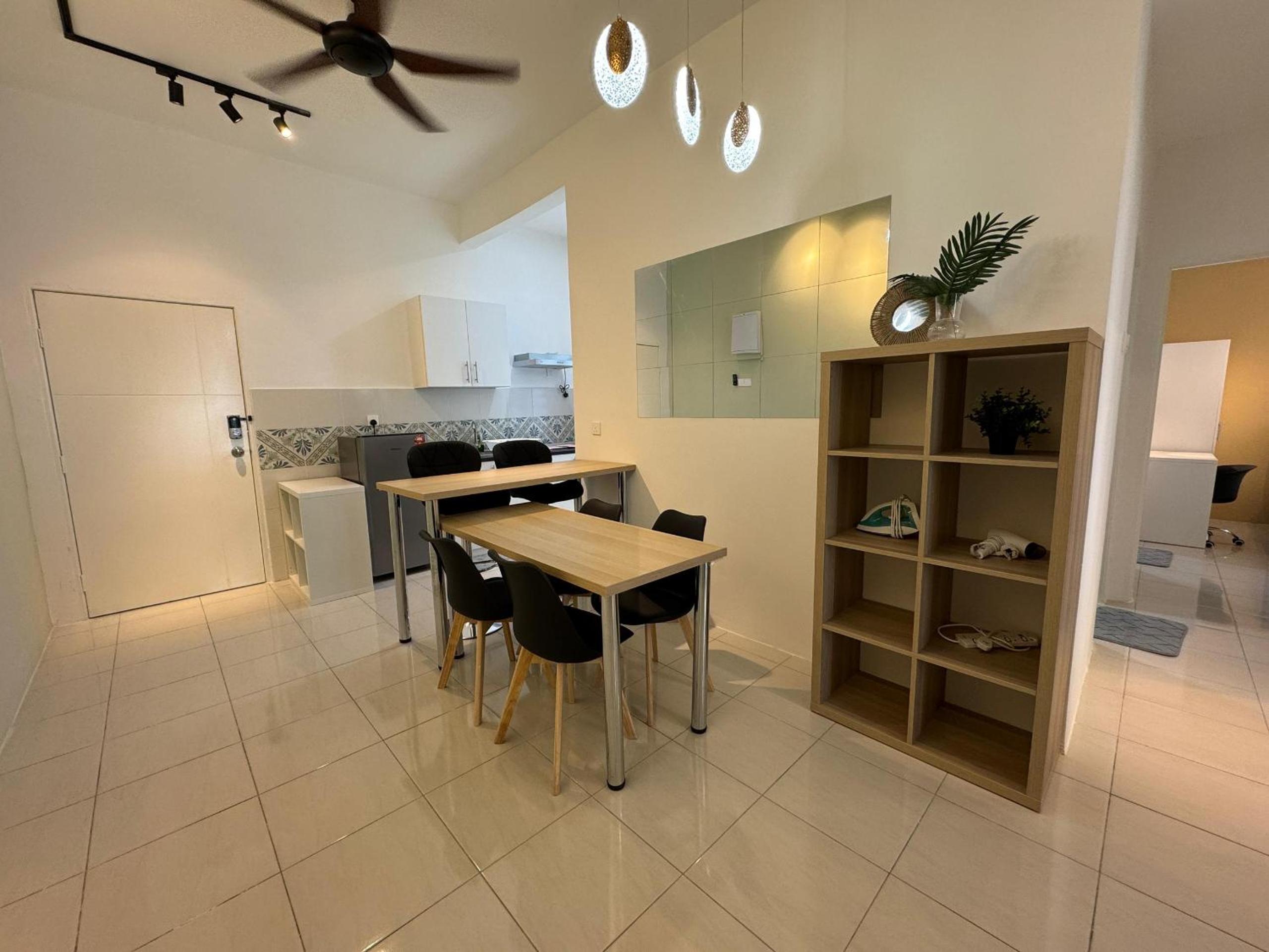 ANDERSON 2 Room Suite for 6-7 pax