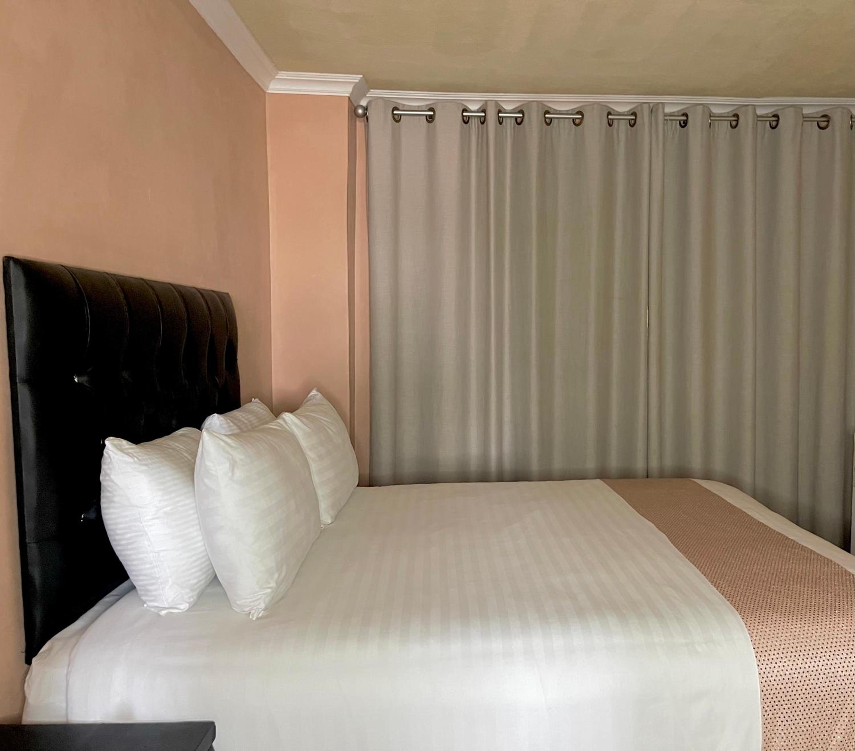 Dazela Guest House view 3