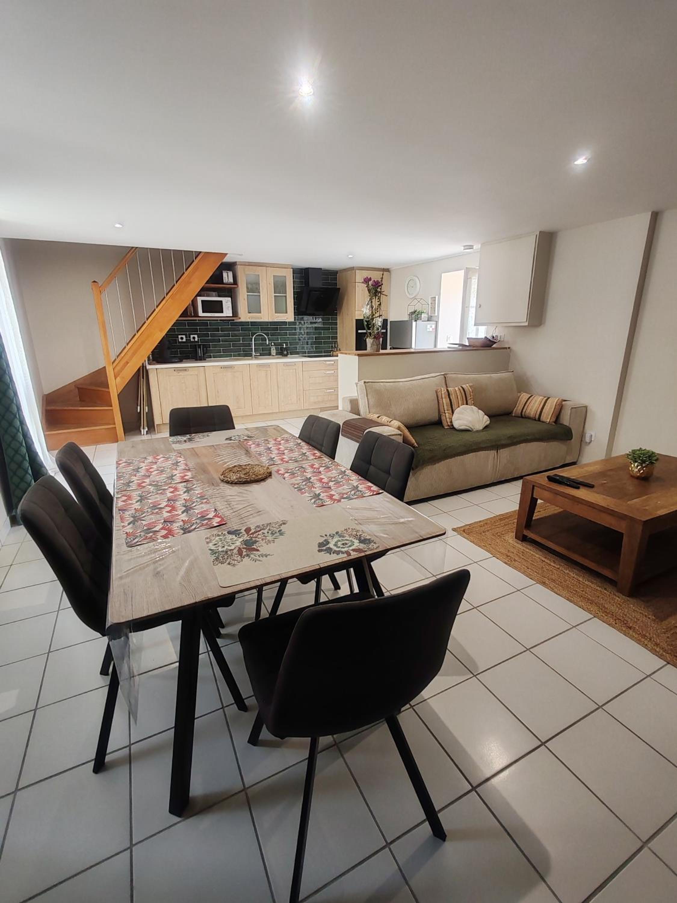 Jolie Maison au 34 centre-ville