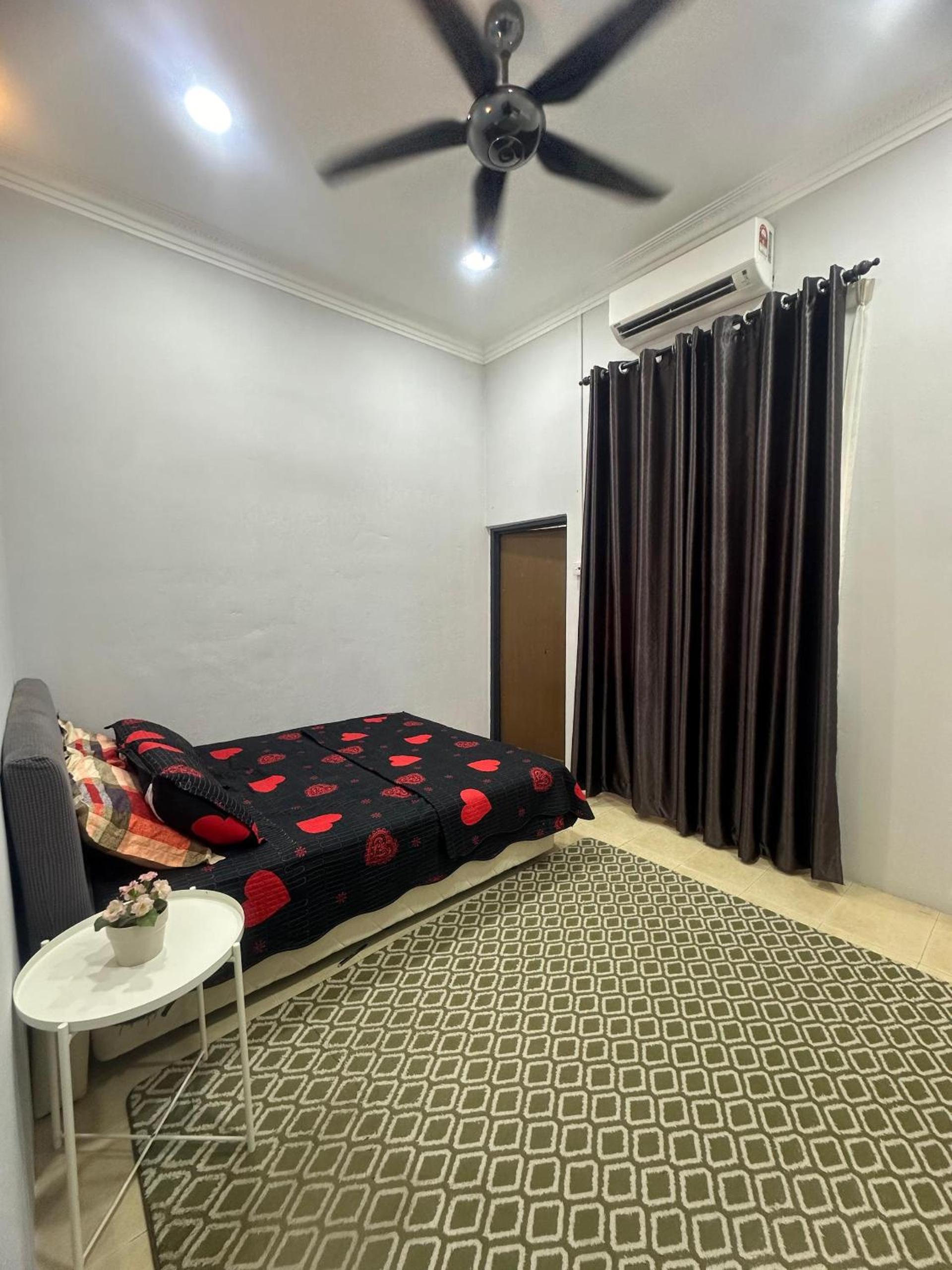 Villa Aliaa Homestay Kota Bharu view 2