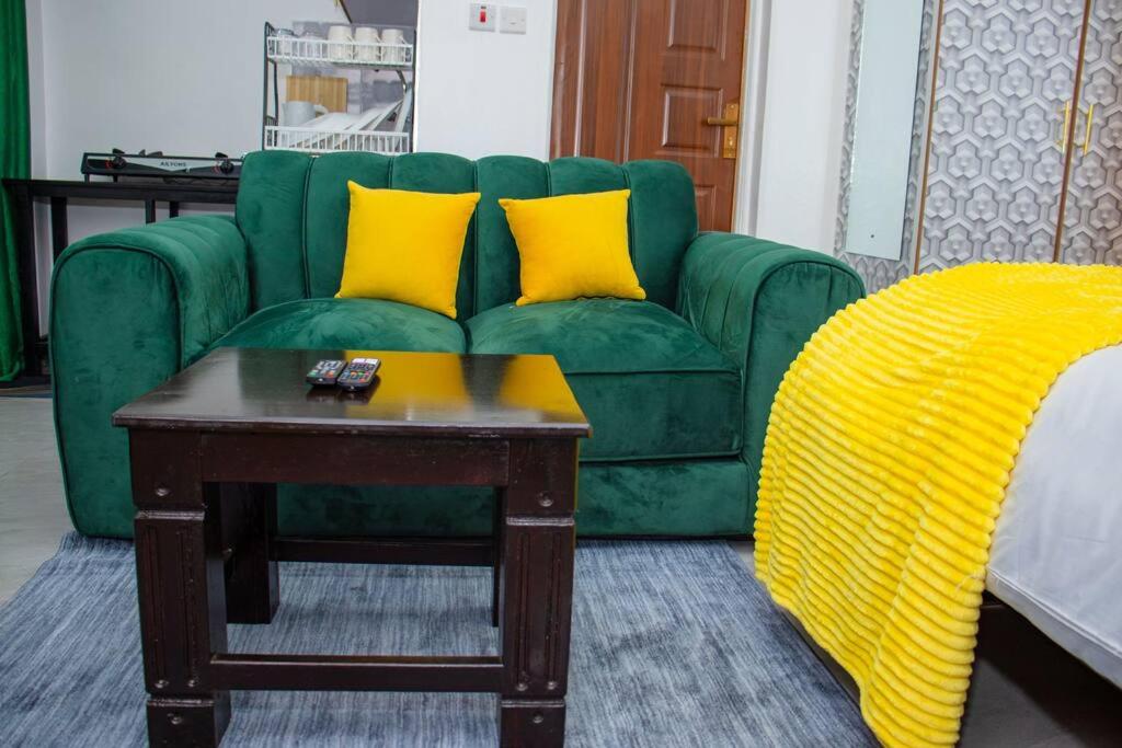 Sarani Living Studio Apartment
