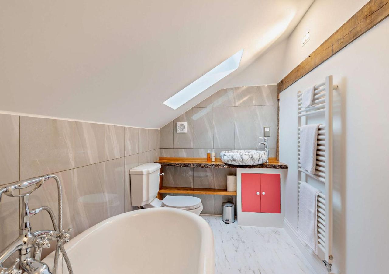 2 Bed in Minster On Sea oc-p29942