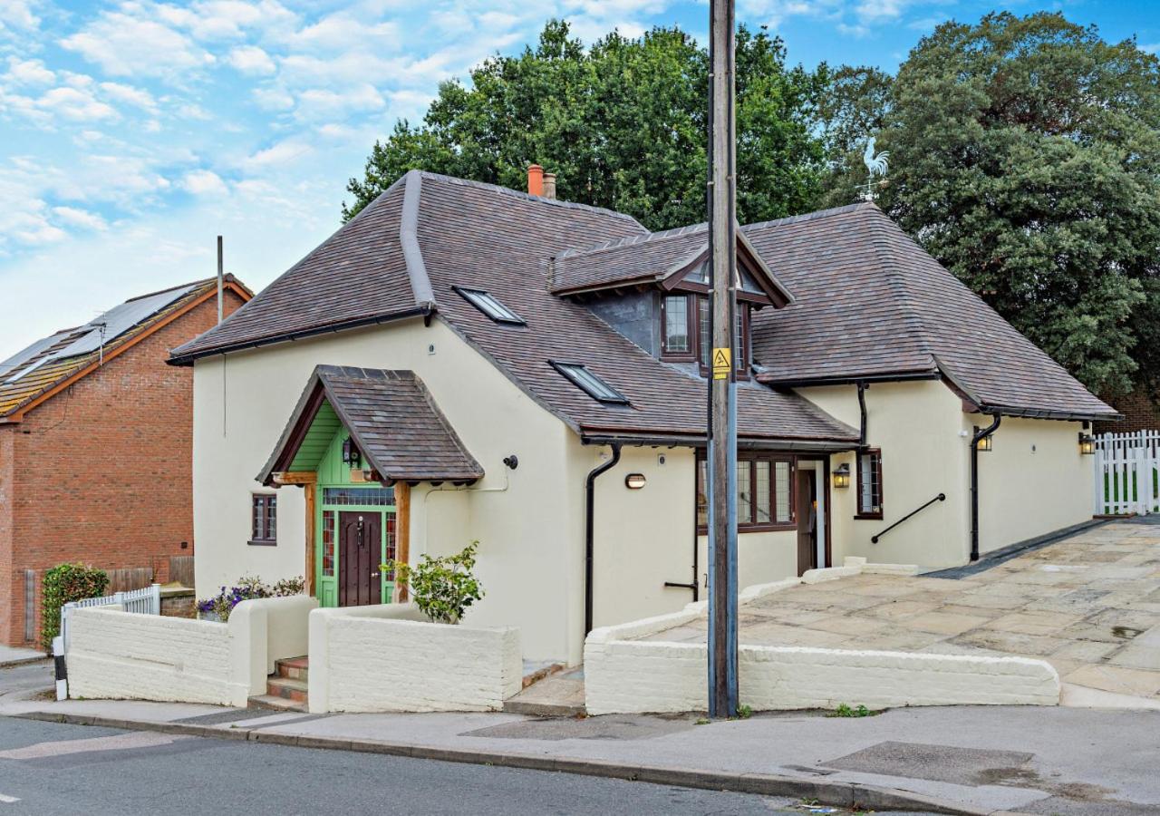 2 Bed in Minster On Sea oc-p29942