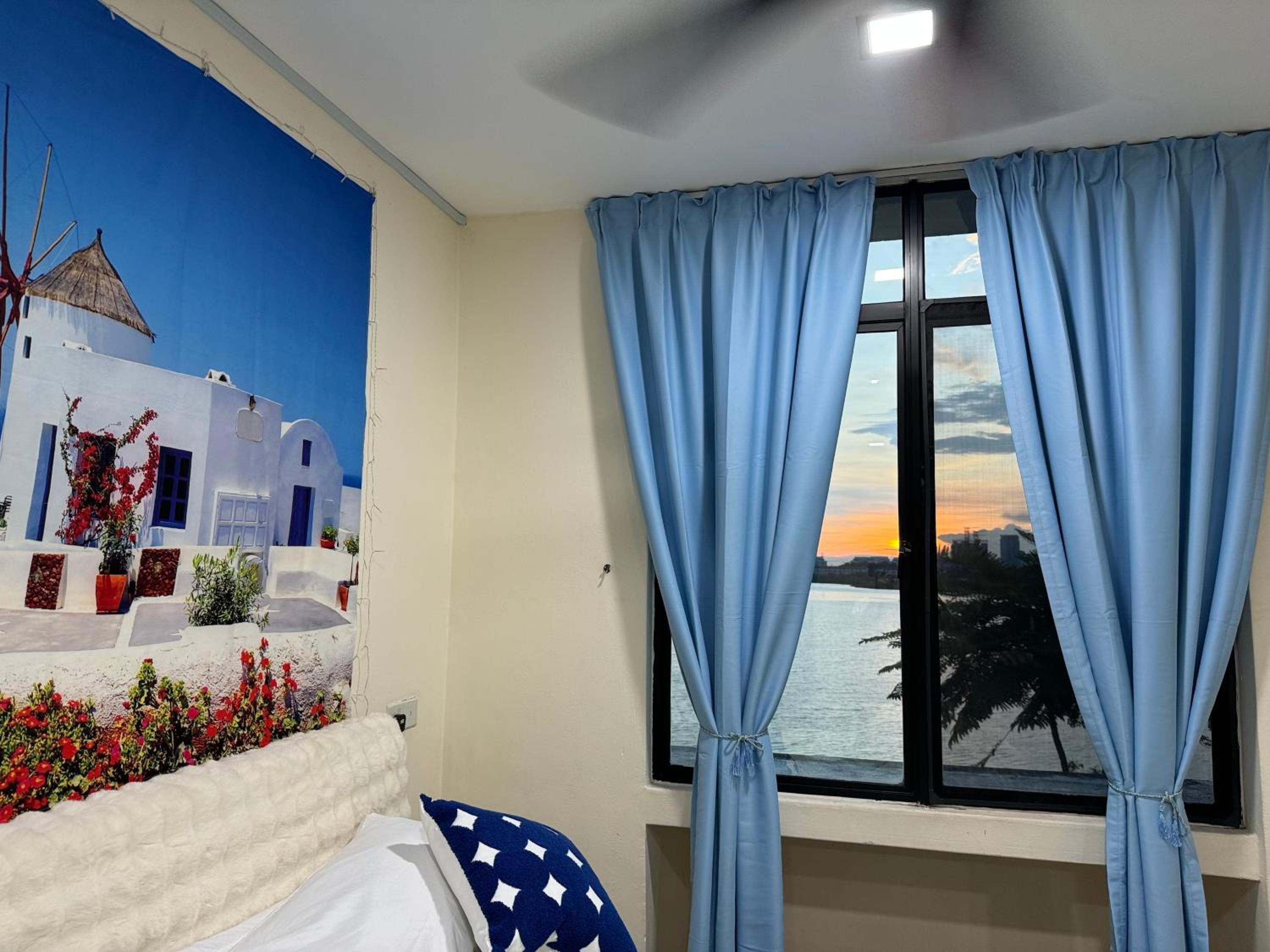Santorini Msia Sunset Lakeview TownVilla Retreat 5BR 13pax