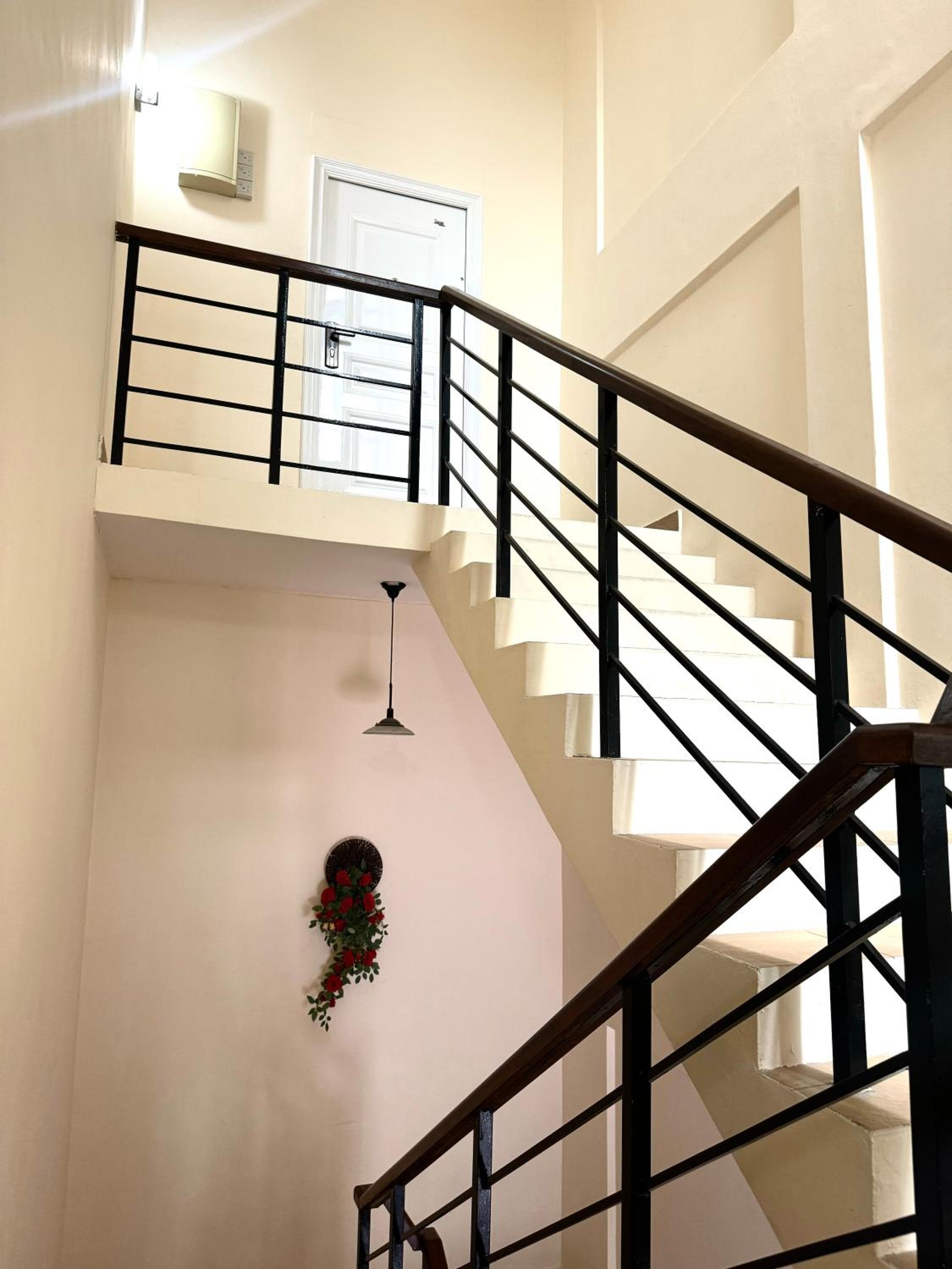 Santorini Msia Sunset Lakeview TownVilla Retreat 5BR 13pax