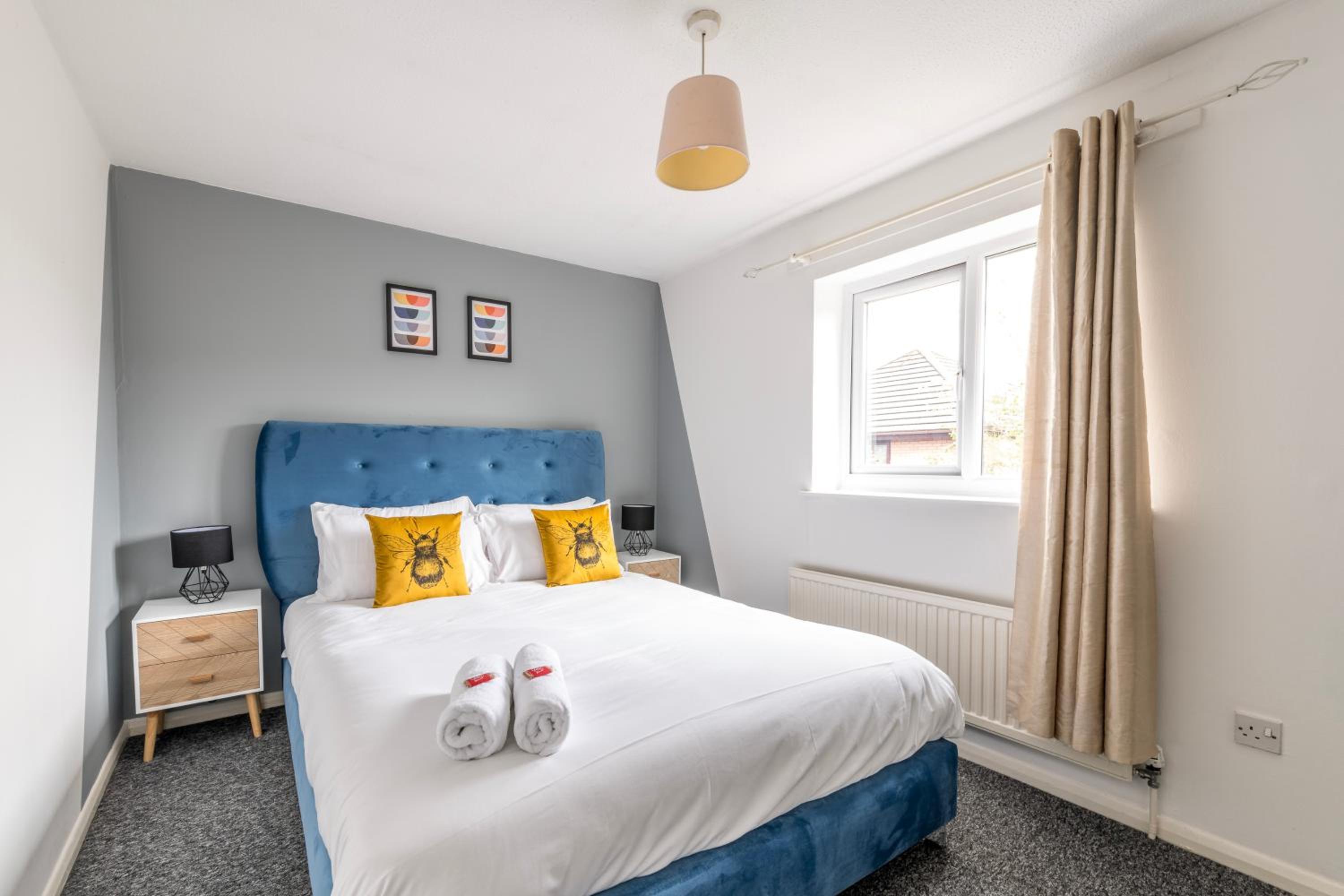 Temple Wall - Families, Contractors - FREE PARKING by Prescott Apartments view 2