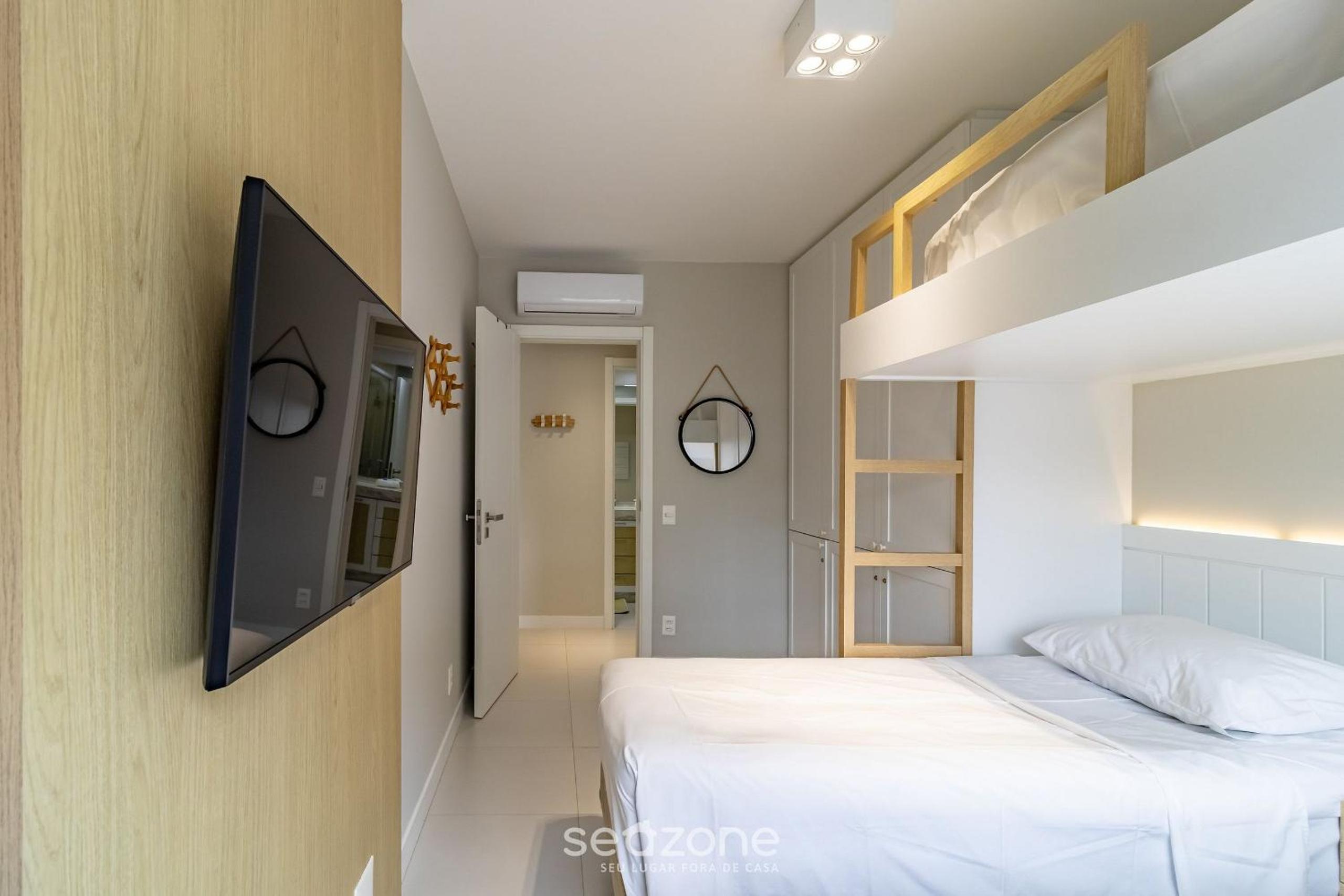 JRR - Apartments 240 meters from Jurerê Beach