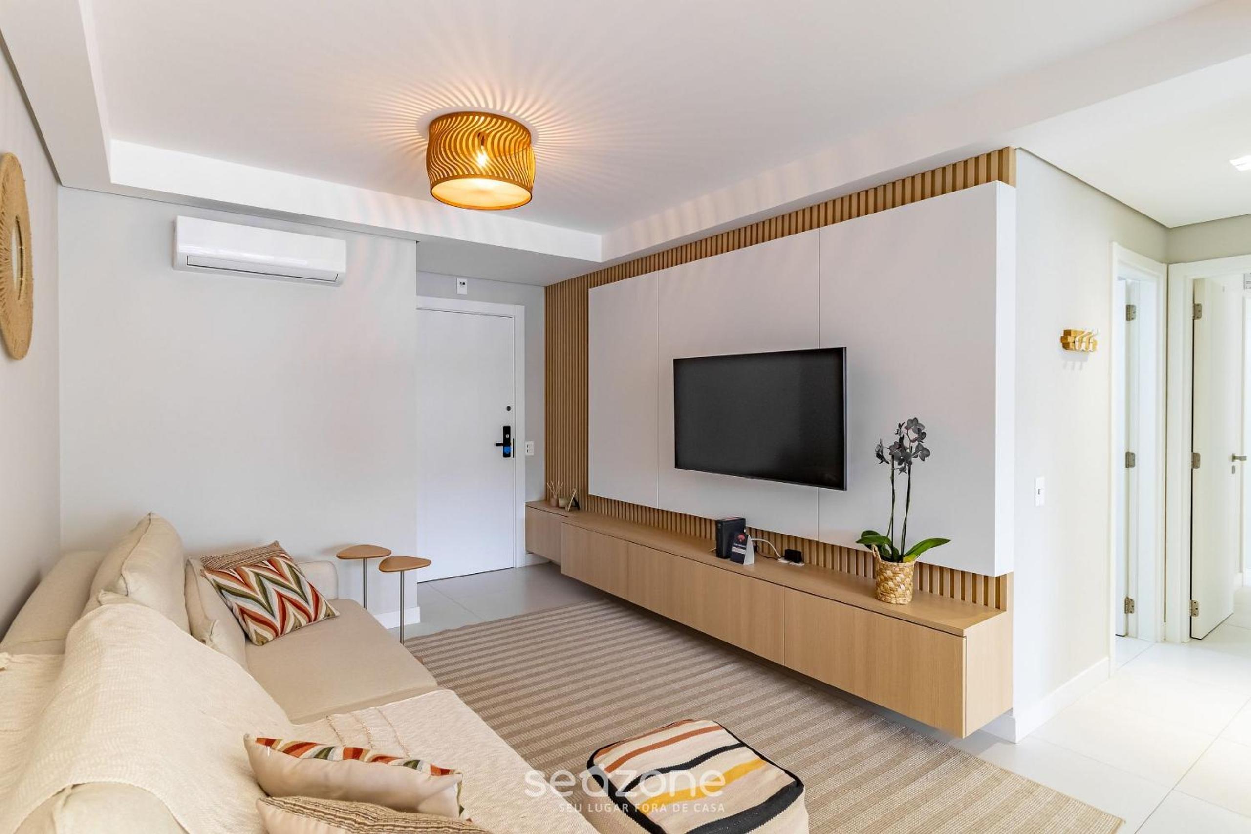 JRR - Apartments 240 meters from Jurerê Beach
