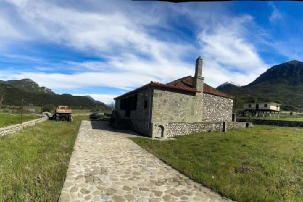 Secluded house Vjosa river