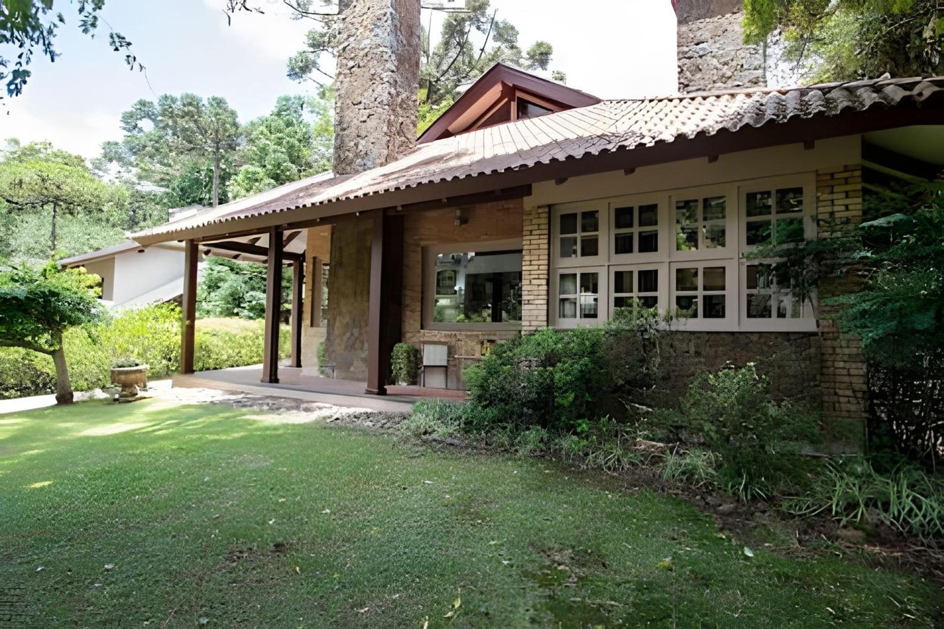 Rosa Casa Jardim da Serra