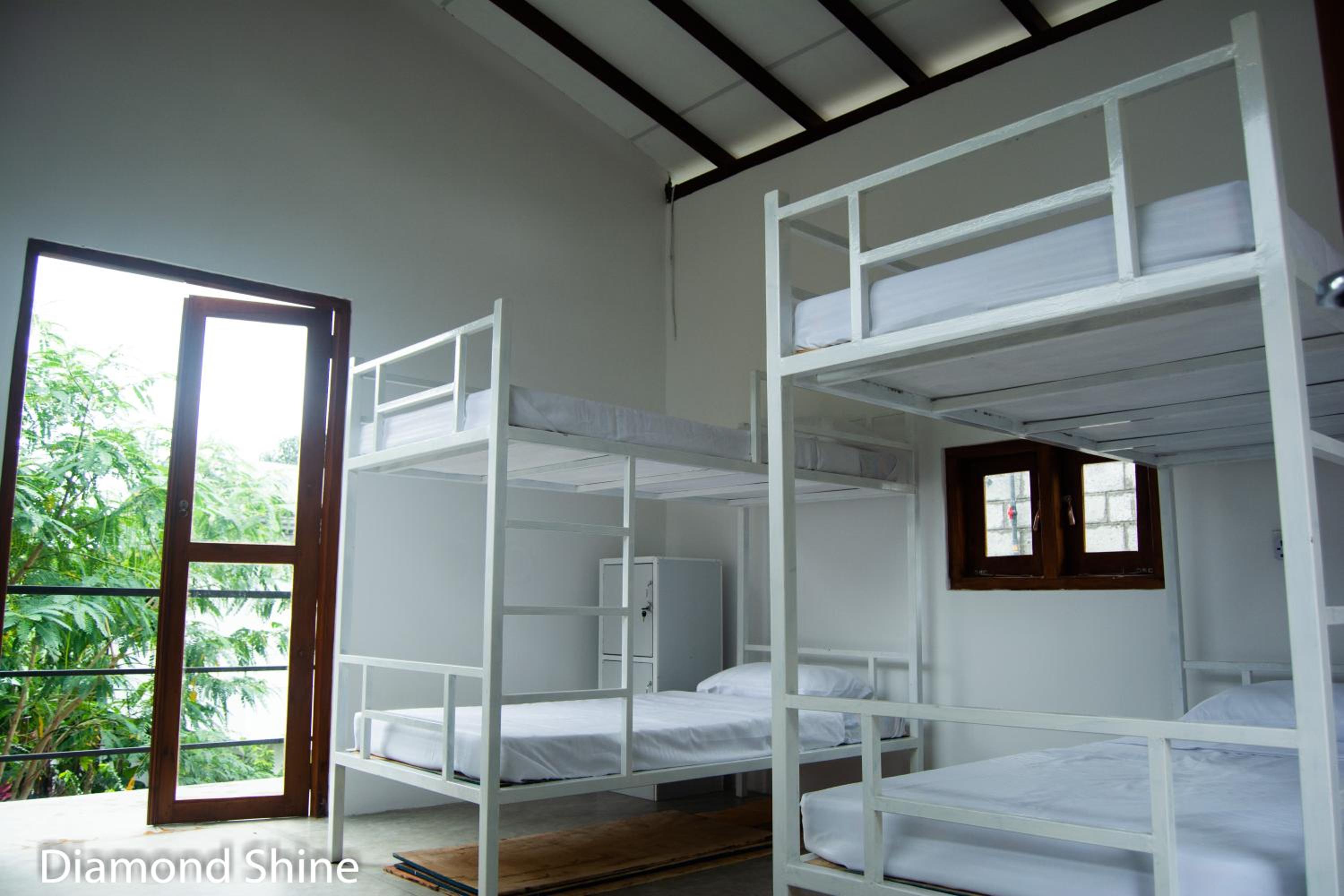 Diamond shine hostal and bunk beds view 3