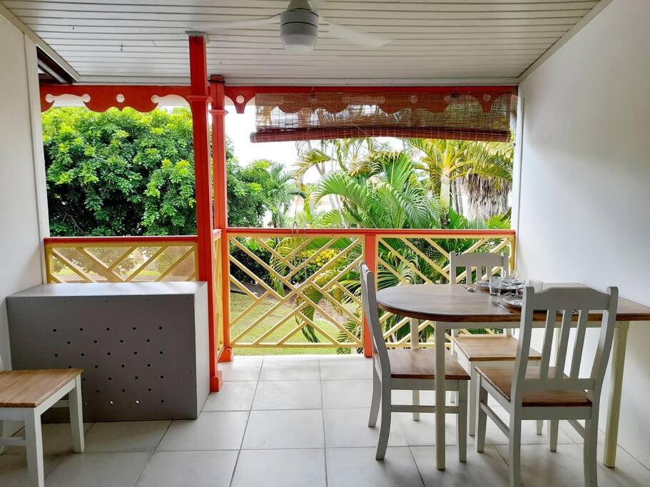 Grand studio duplex - plage à pied view 5