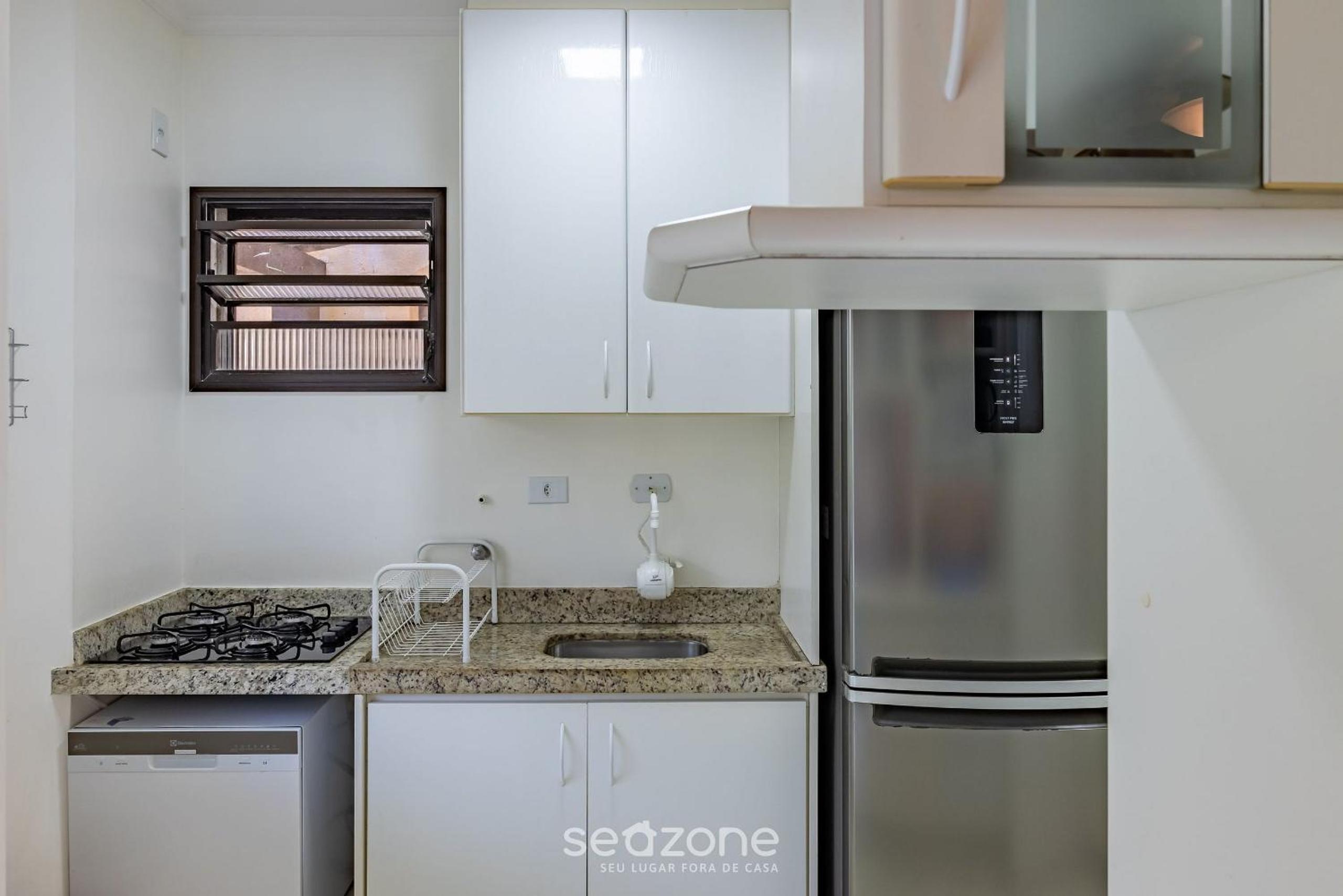 WTE - Resort-style condominium 100m from the beach