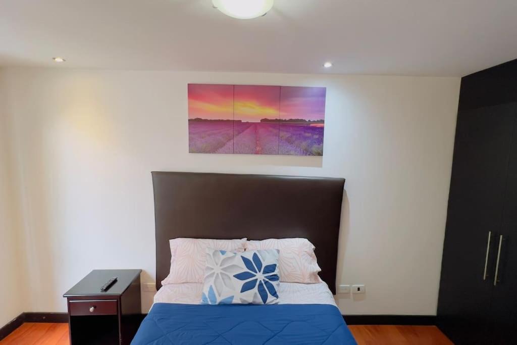 Departamento 2 habitaciones, 2 baños, agua caliente, ascensor, wiffi, parking, junto al Hotel Sheraton view 5
