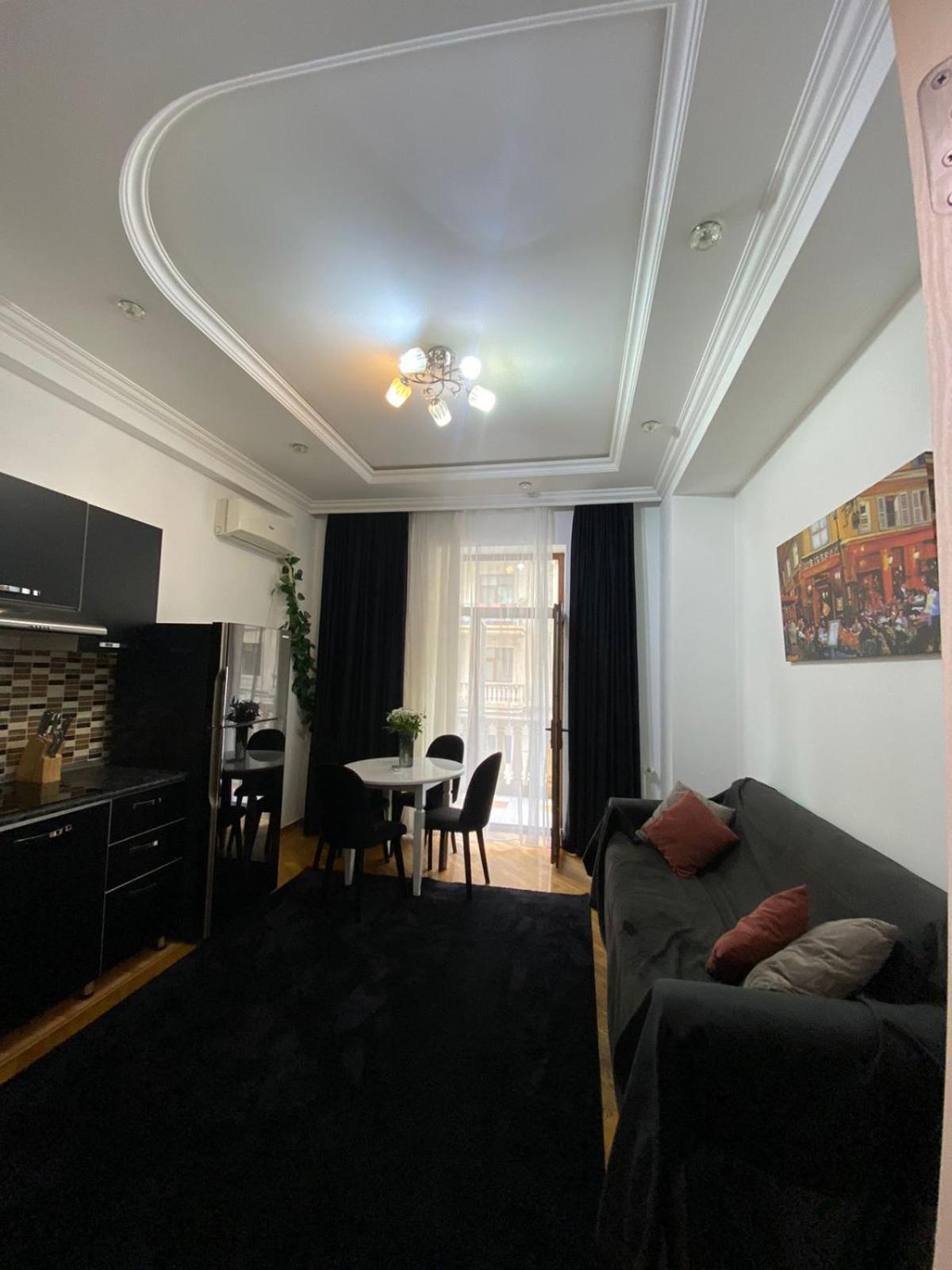 Apartment in white city, Comfortable Stay for COP29
