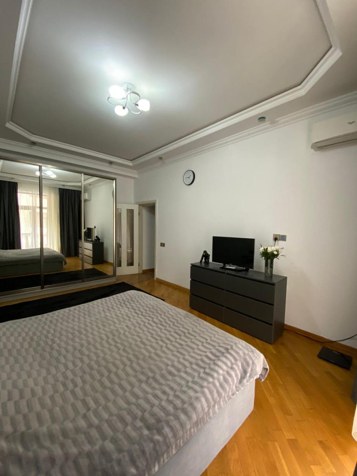Apartment in white city, Comfortable Stay for COP29