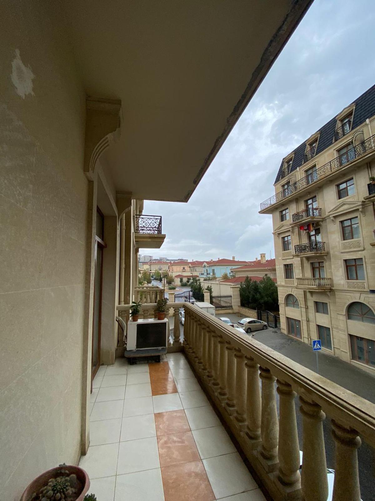 Apartment in white city, Comfortable Stay for COP29