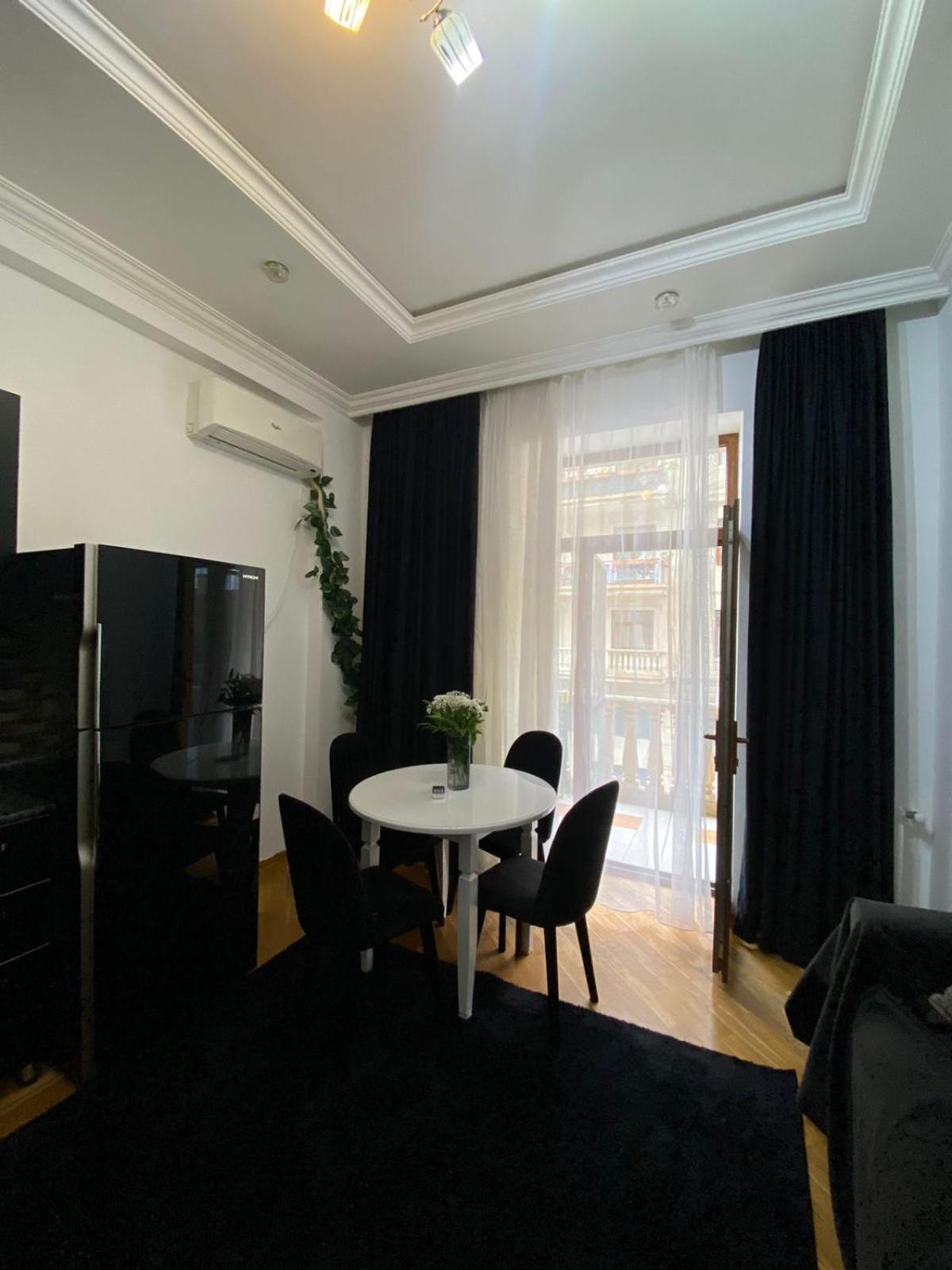 Apartment in white city, Comfortable Stay for COP29