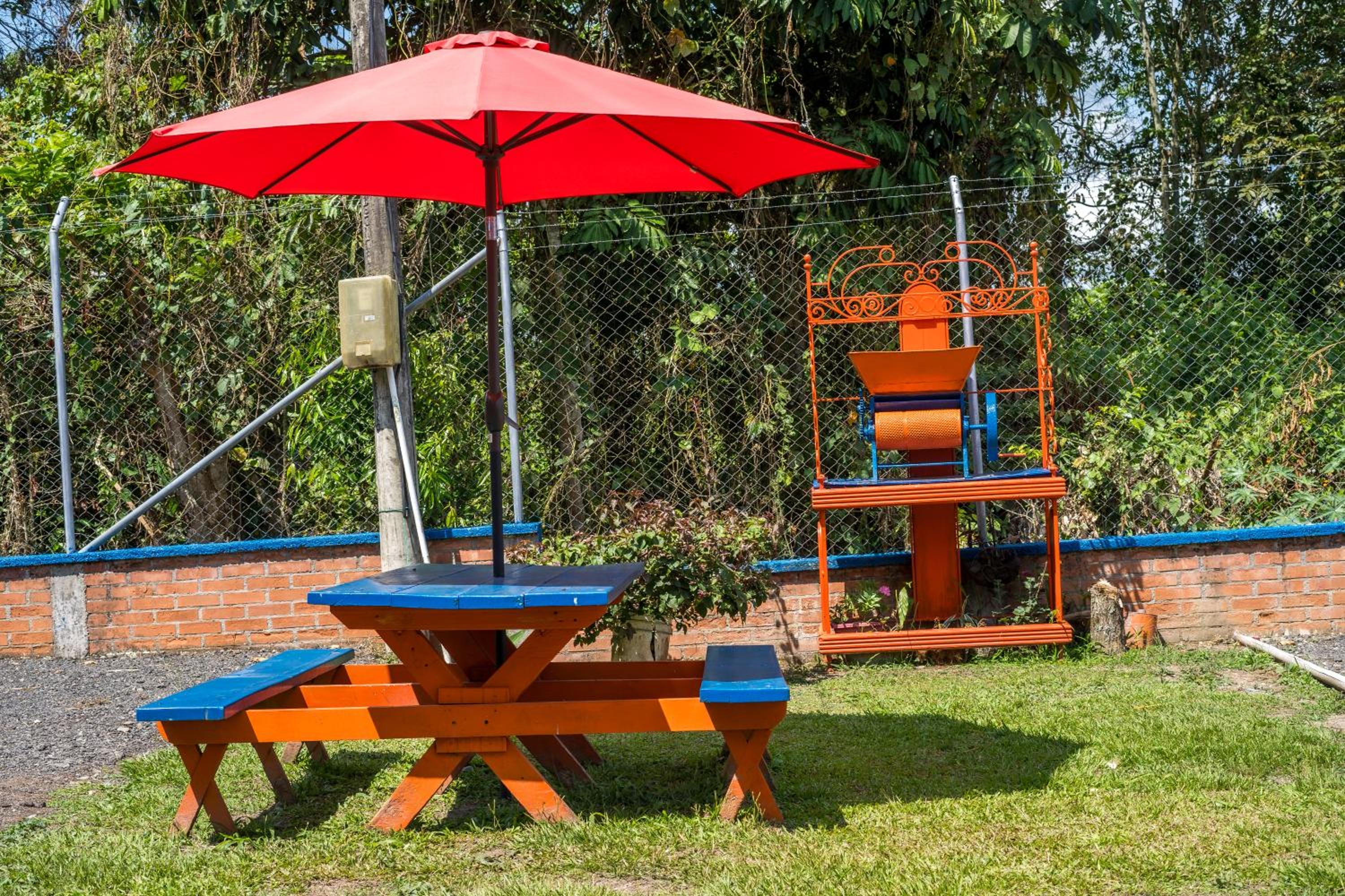 Finca con piscina cerca del Parque del Cafe