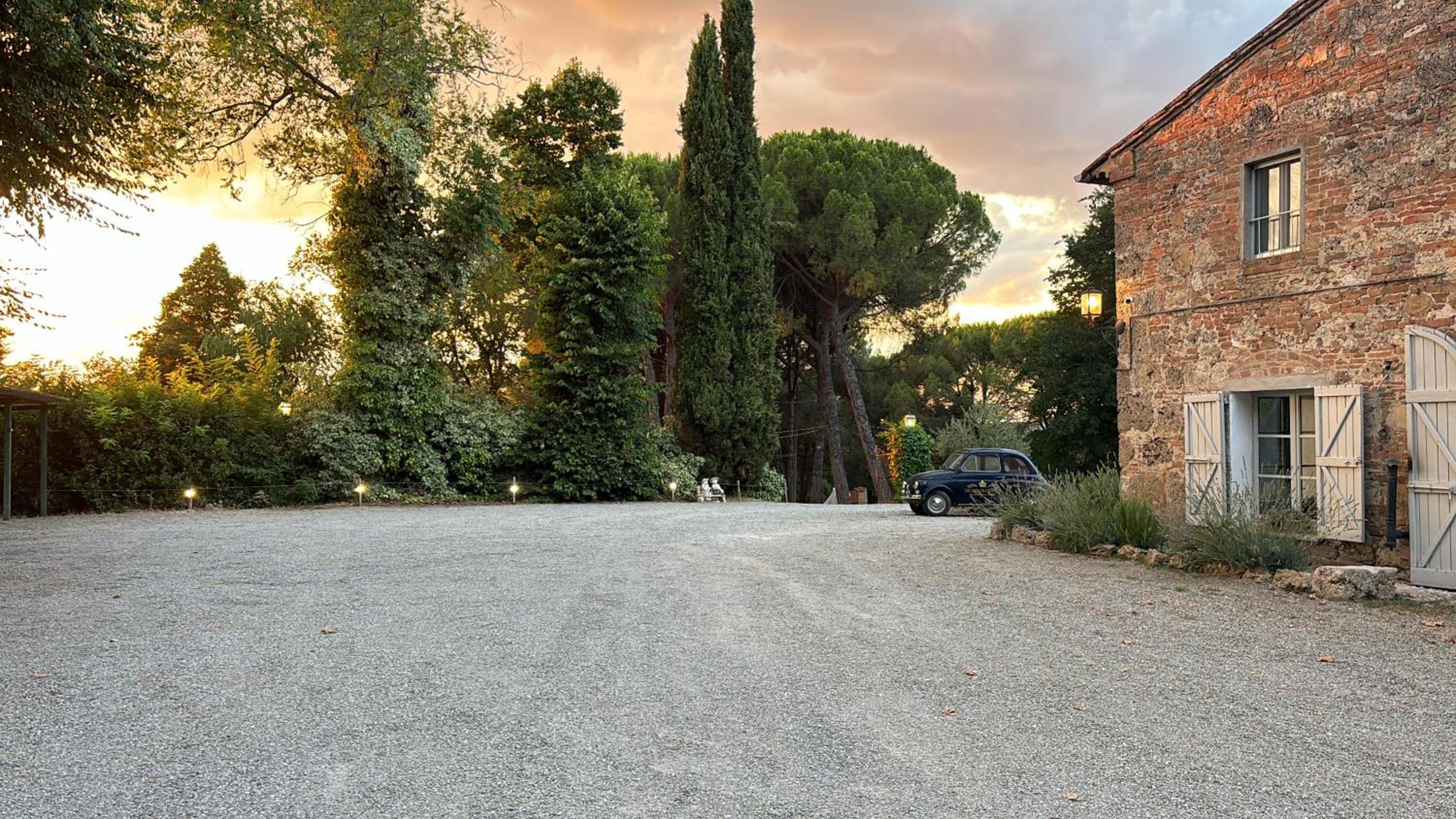 Terracqua Boutique Retreat I Essence of Tuscany view 5