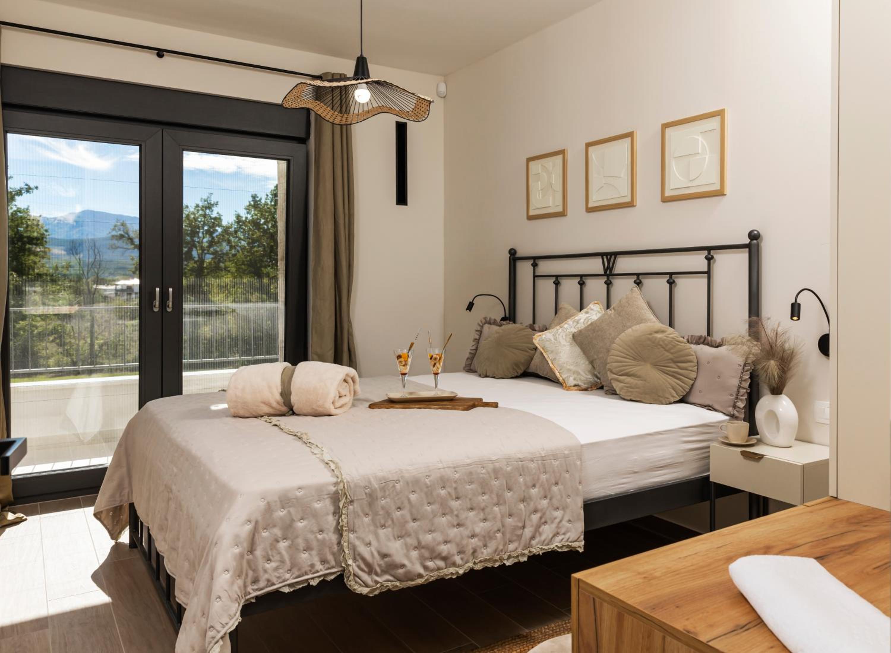 Villa Wellbeing Imotski Croatia heated pool , spa and ultimate privacy