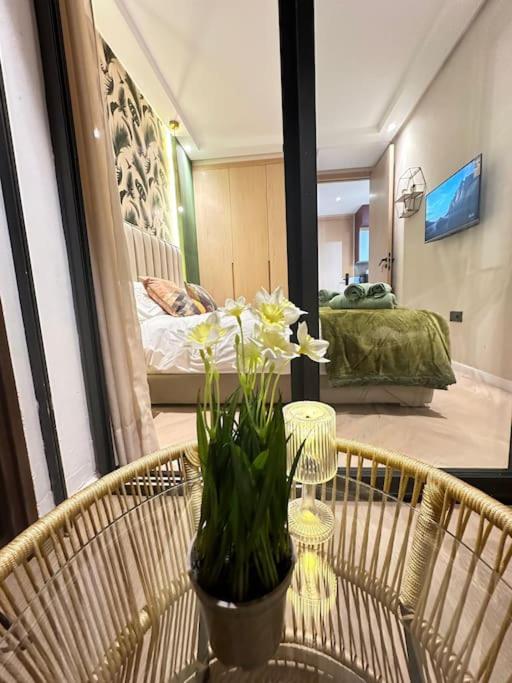 hotel room