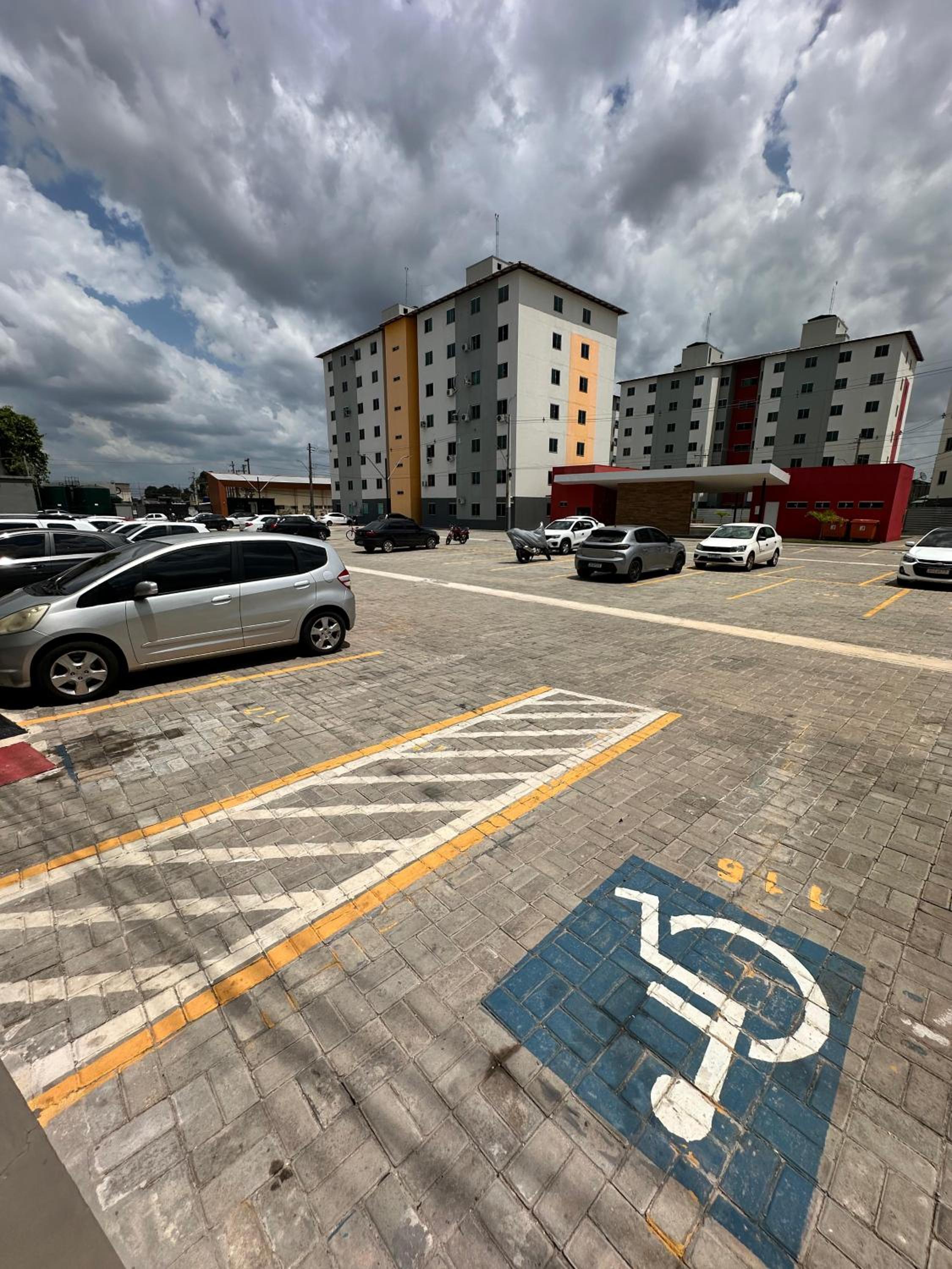 apartamento prox ao vila maguary