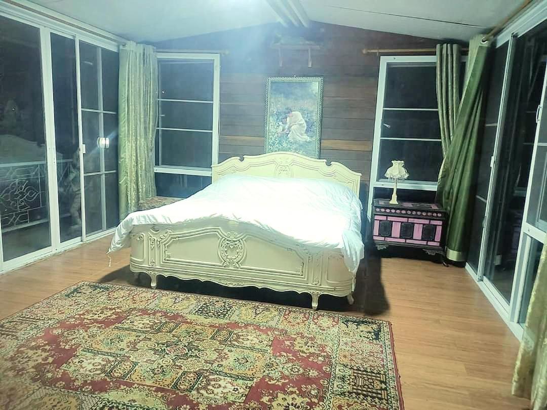 Balmy Hideout Cafe & Homestay