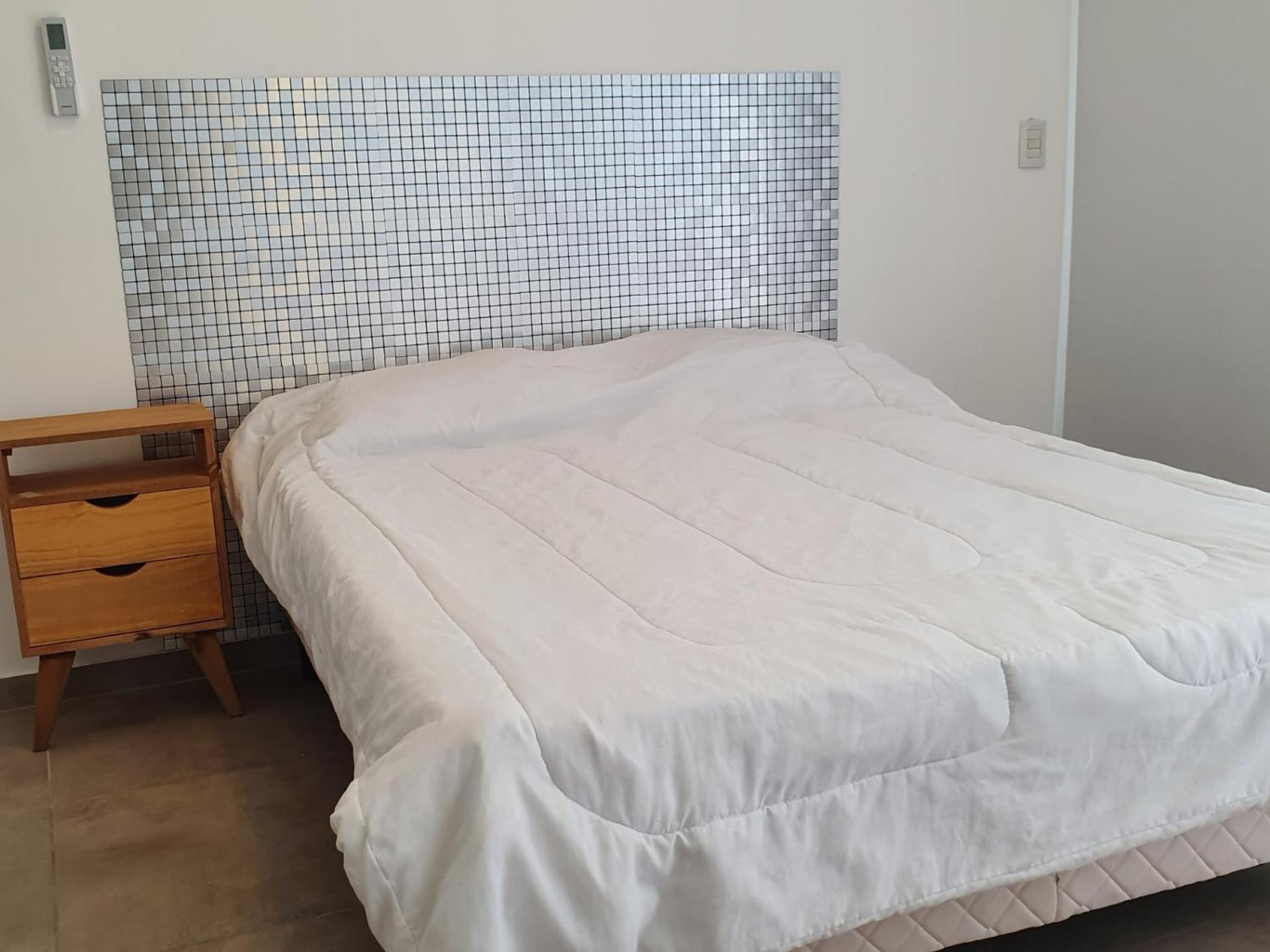 Excelente monoambiente con terraza
