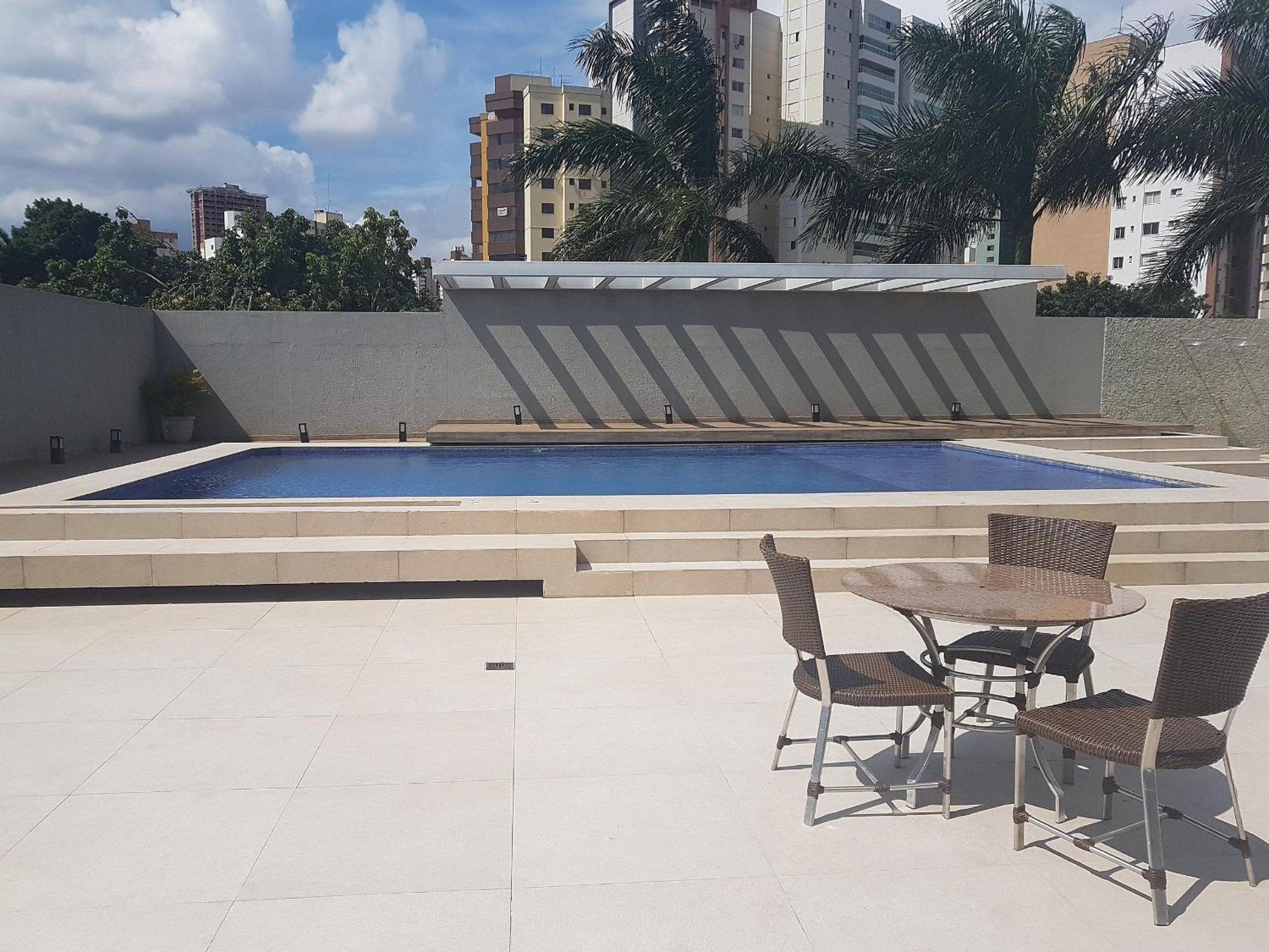 Edifício Crystal Pallace prox Parque Areião