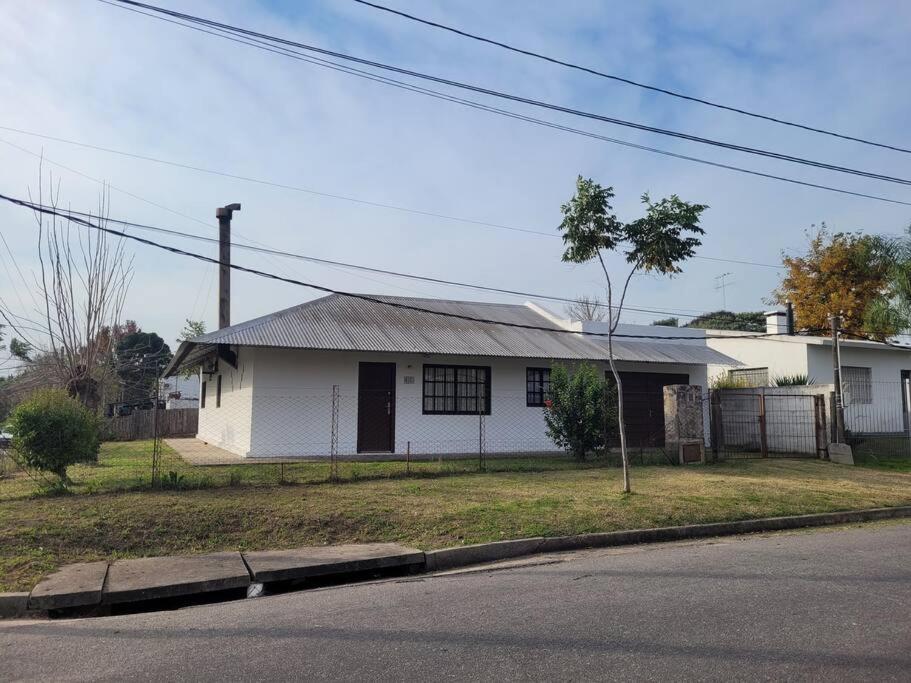 Casa amplia con garaje view 4