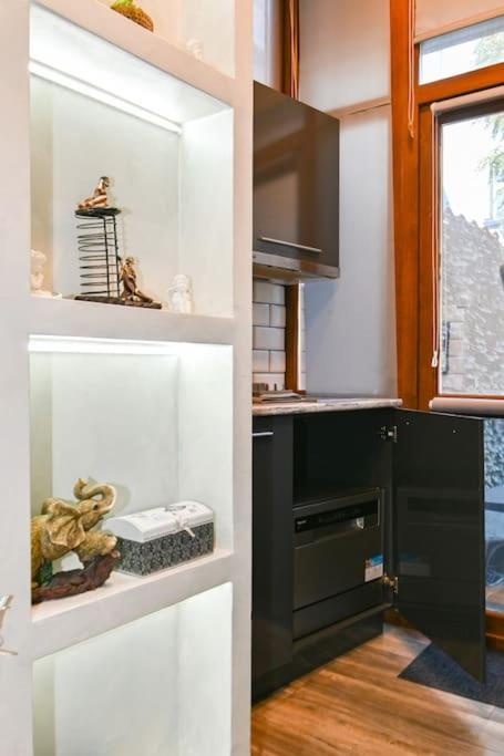 Velar 1BDR Apartment