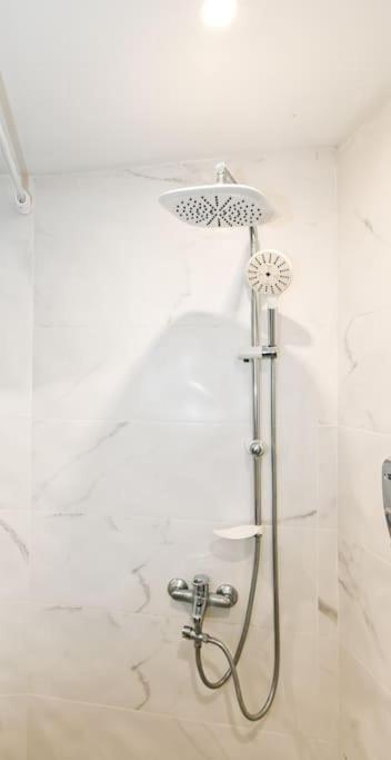 Velar 1BDR Apartment
