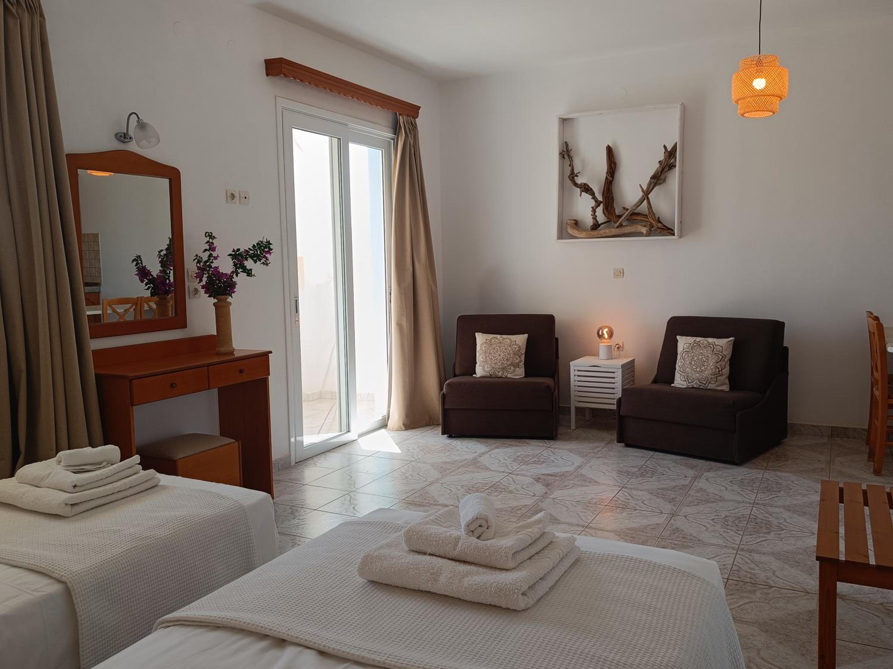 Studios Fokia Beach view 5