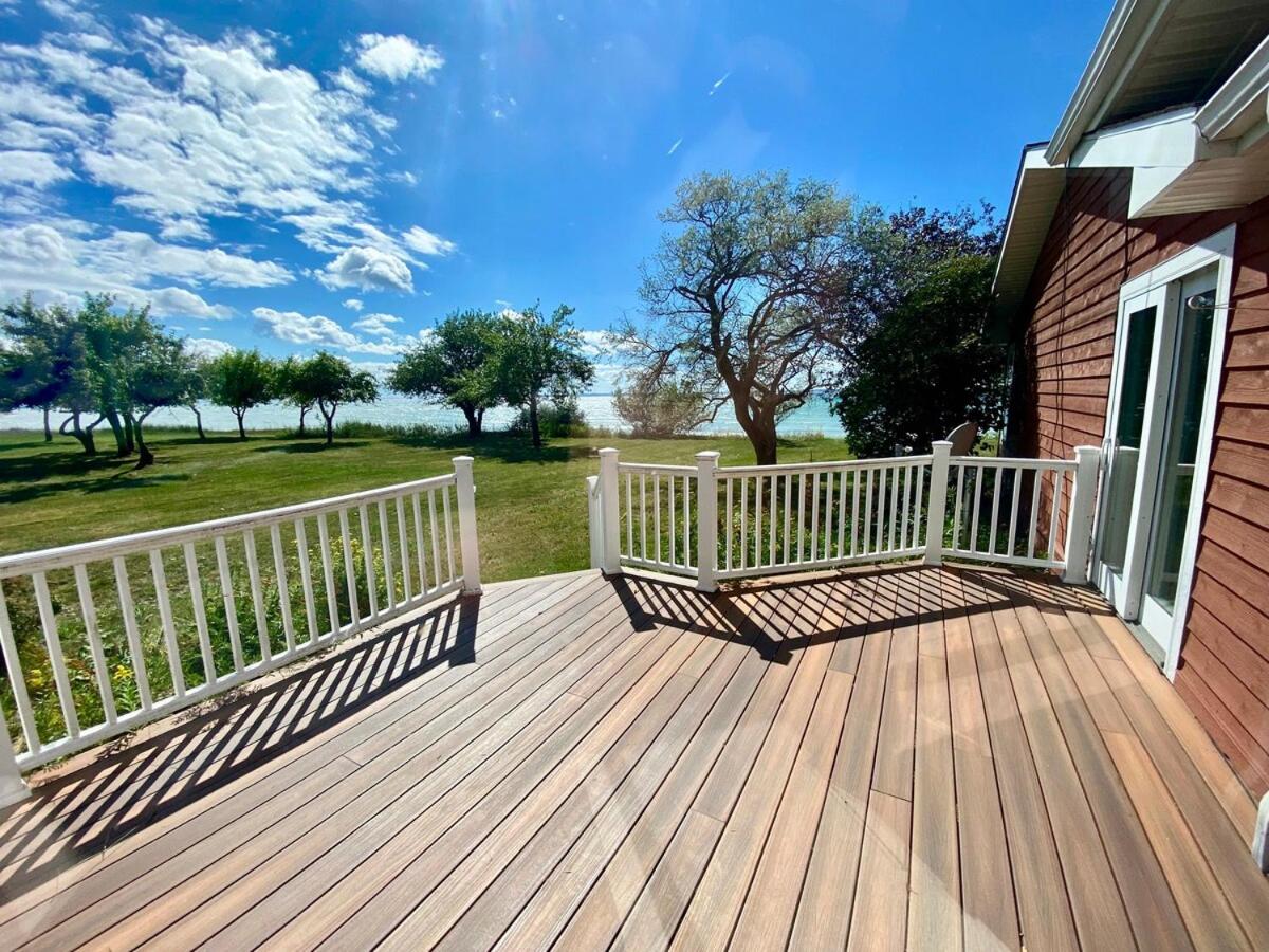 Private Beach Pool Table HUGE views gas grill