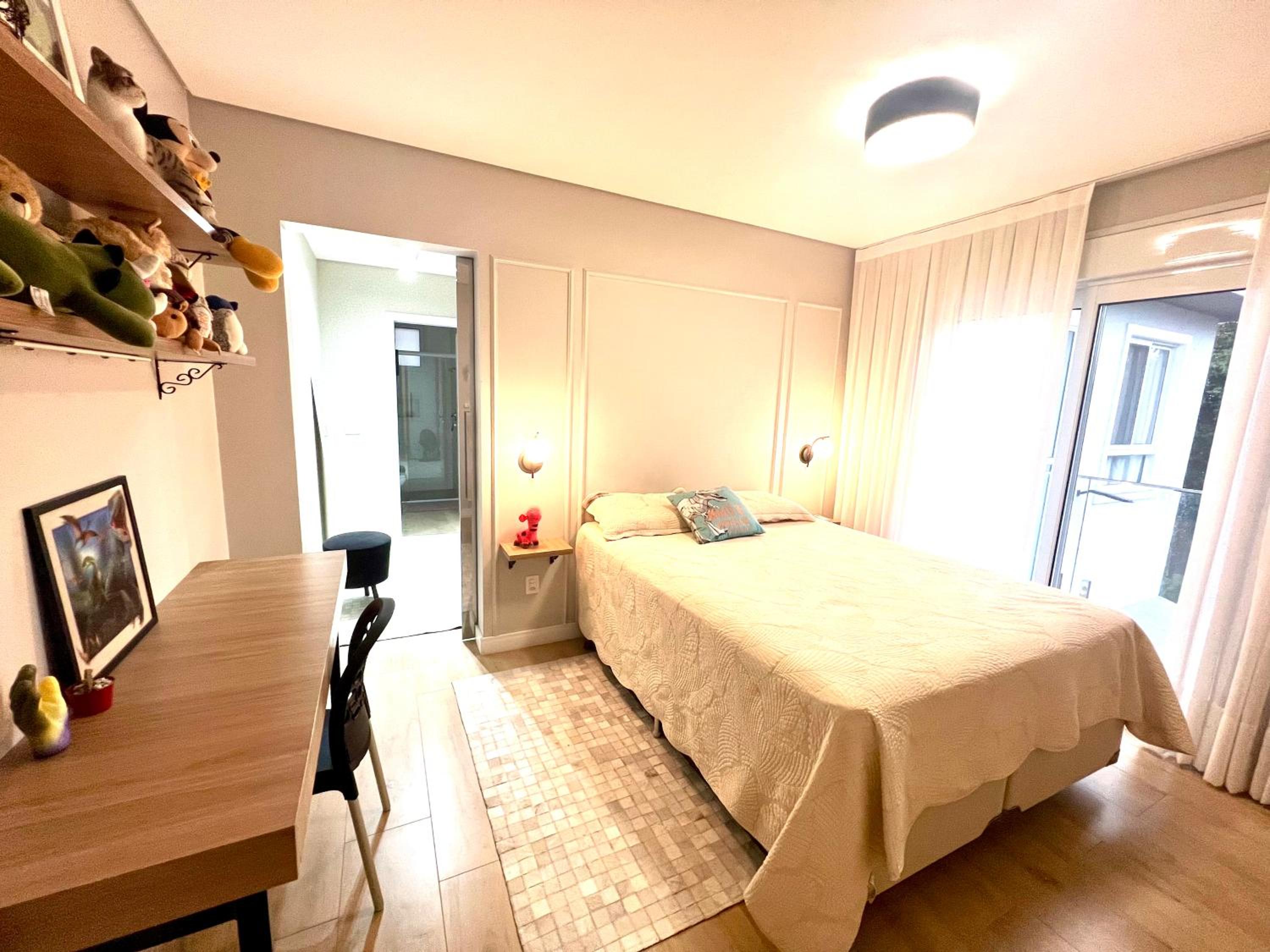 Casa Luxo com piscina a 500 metros da praia