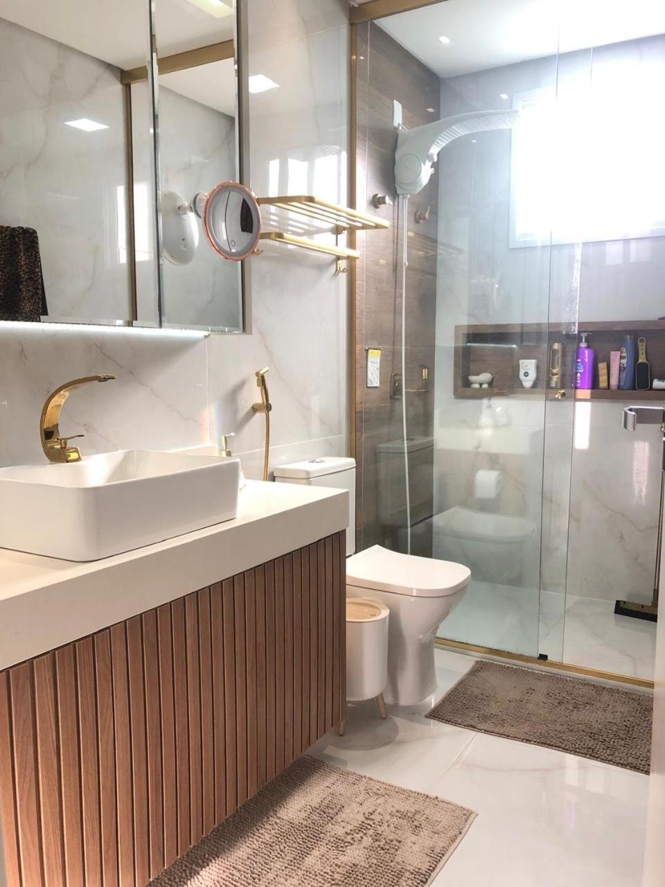 Casa Luxo com piscina a 500 metros da praia